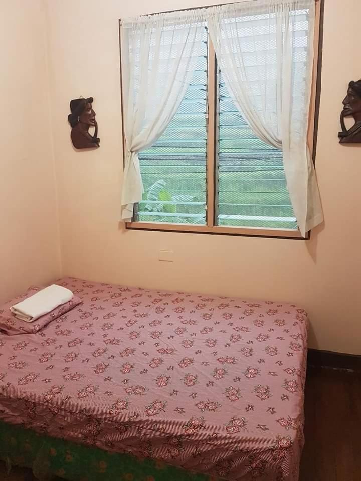 Budget Double Room - Photo 2