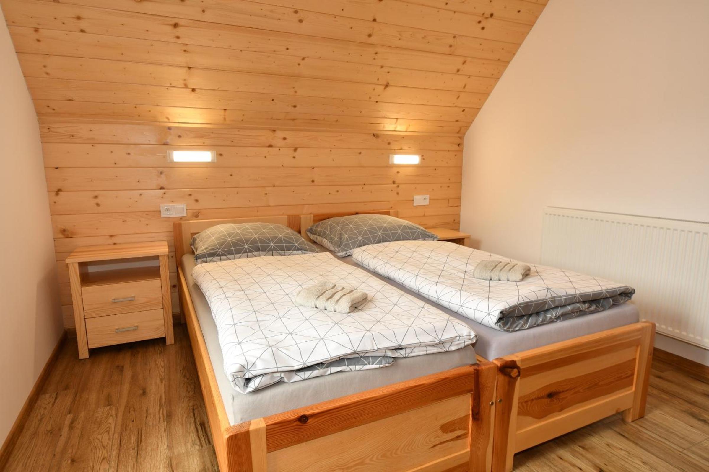 Suite with Mountain View - Photo 14
