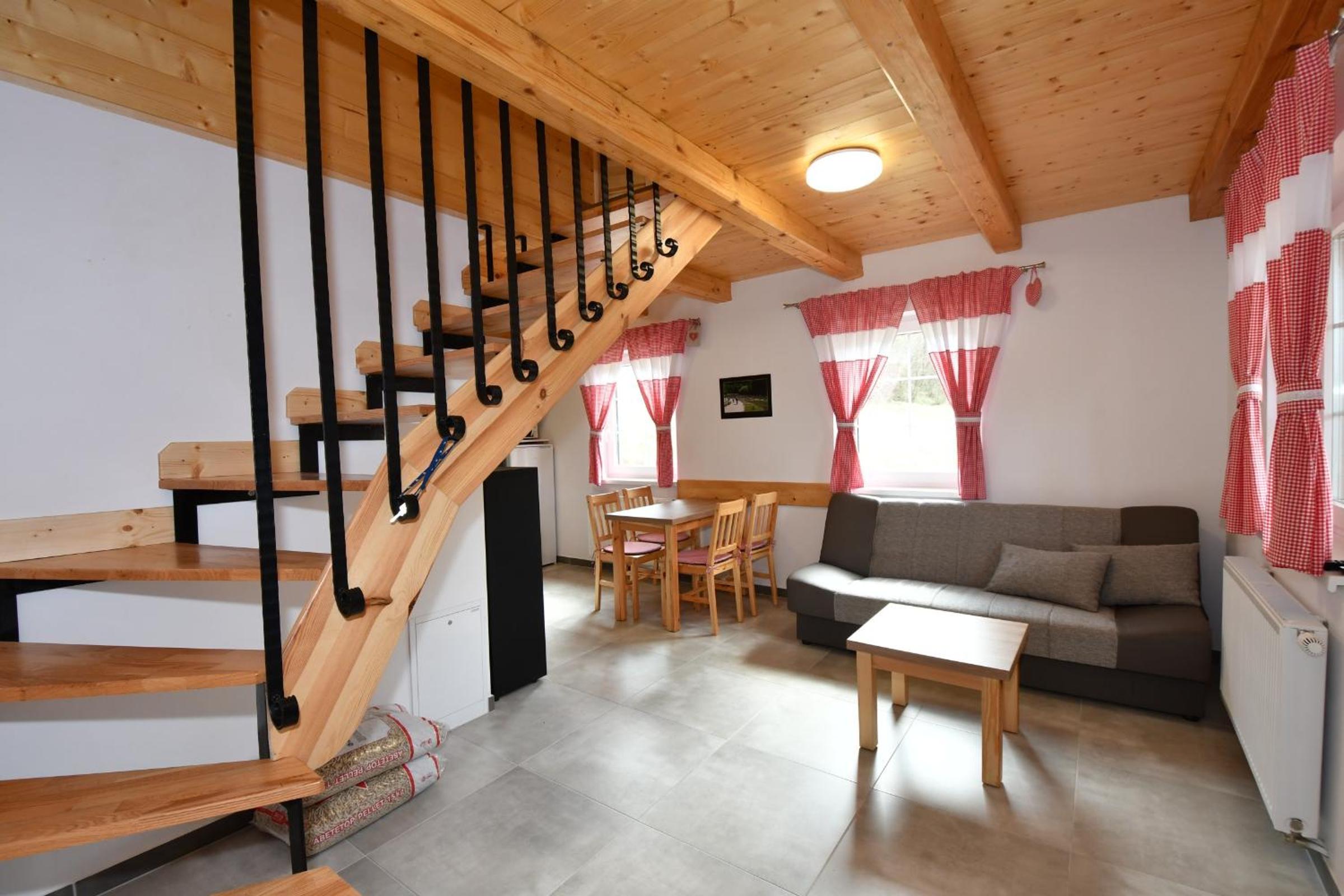 Suite with Mountain View - Photo 17