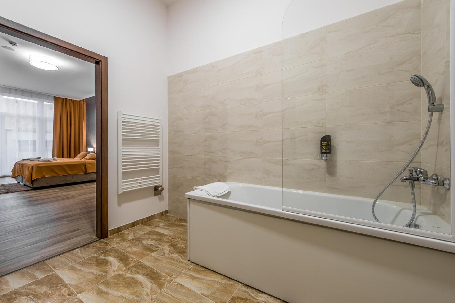 Standard Double Room - Photo 6