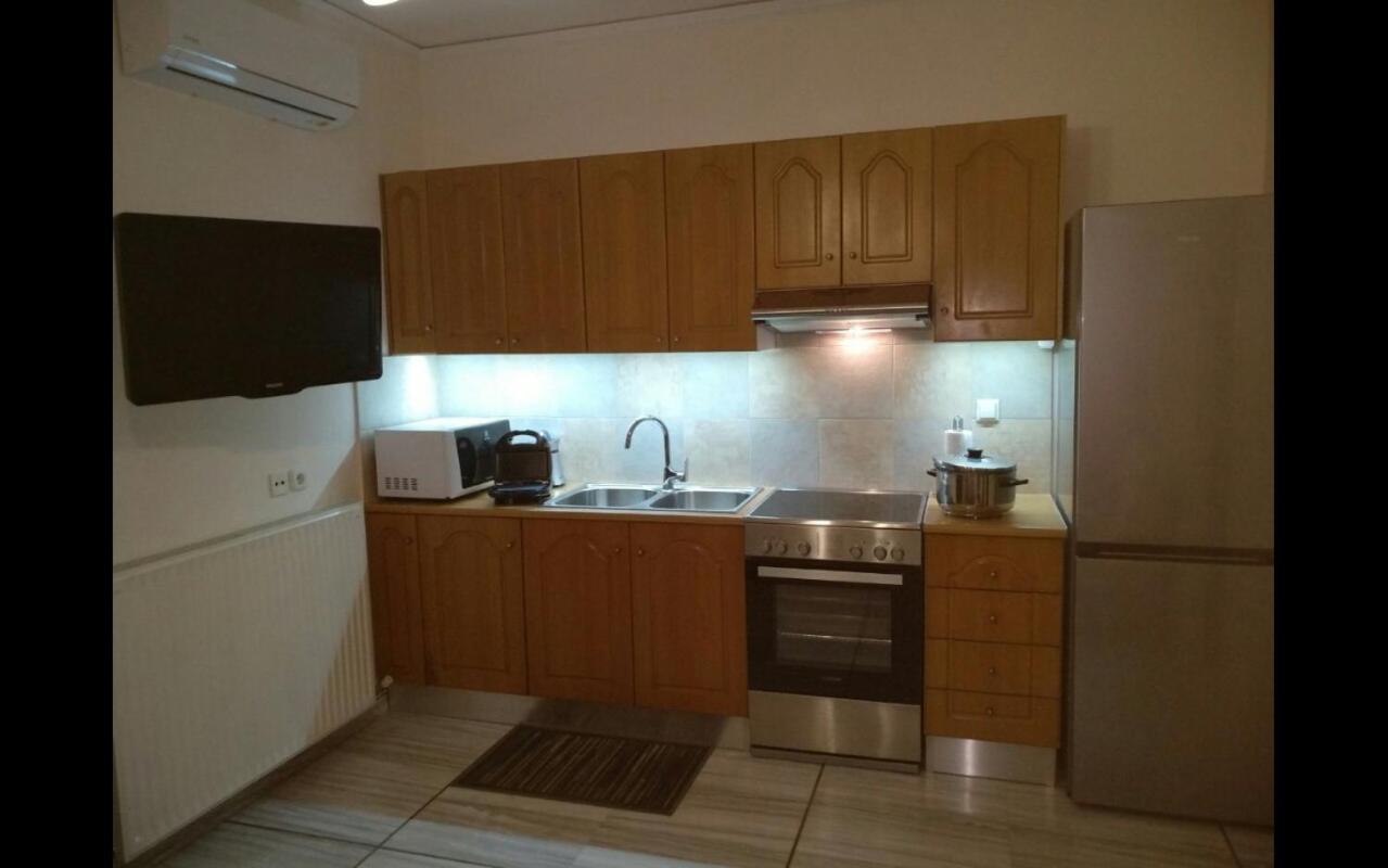 Two-Bedroom Apartment - Photo 14