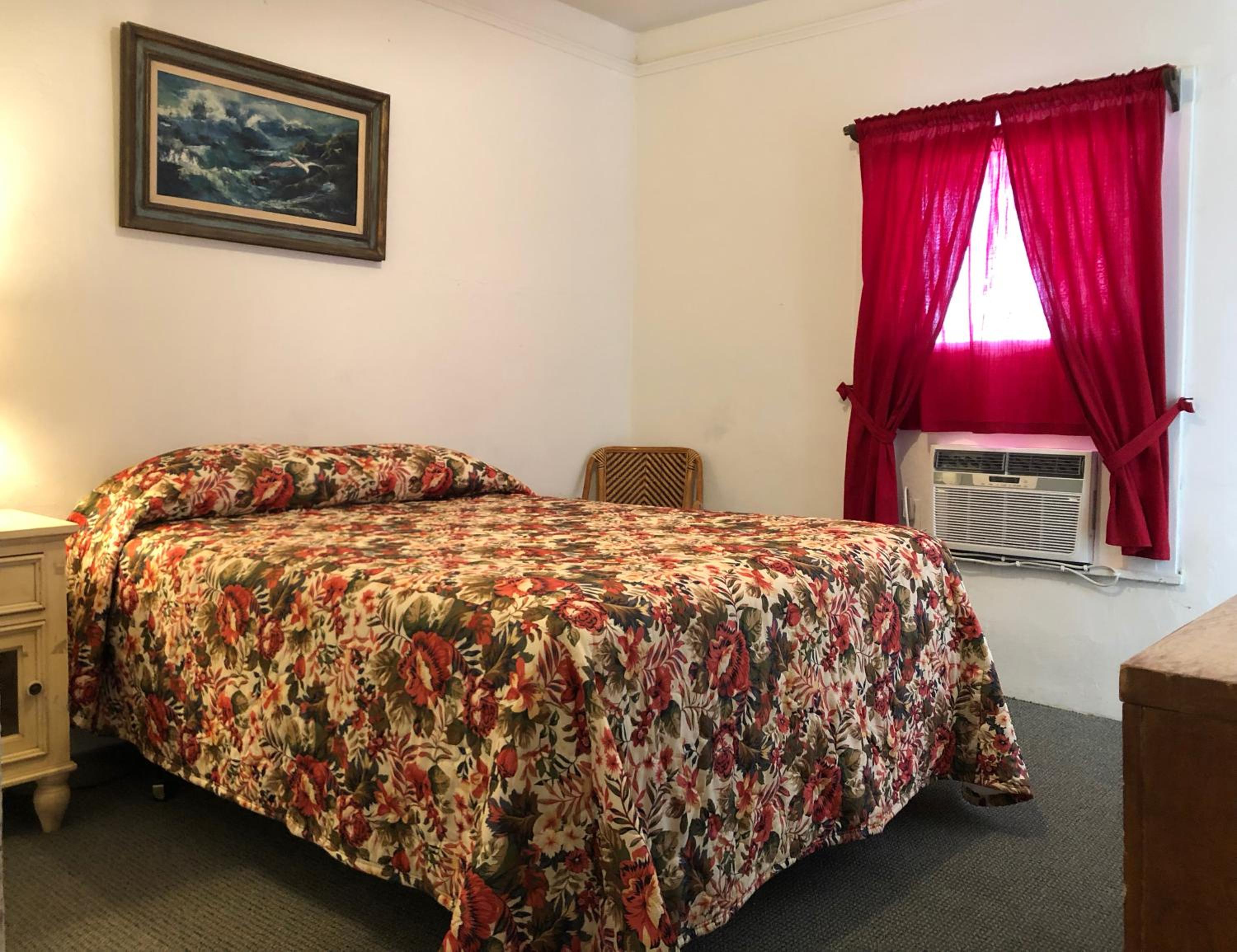 Queen Room - Photo 1