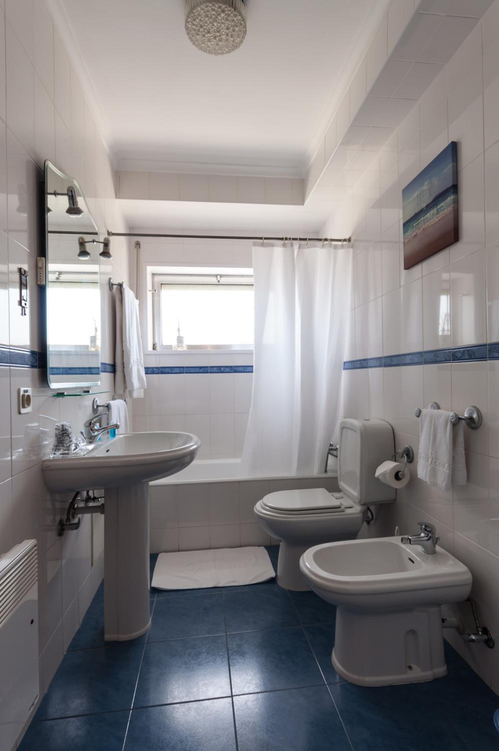 Suite - Photo 4