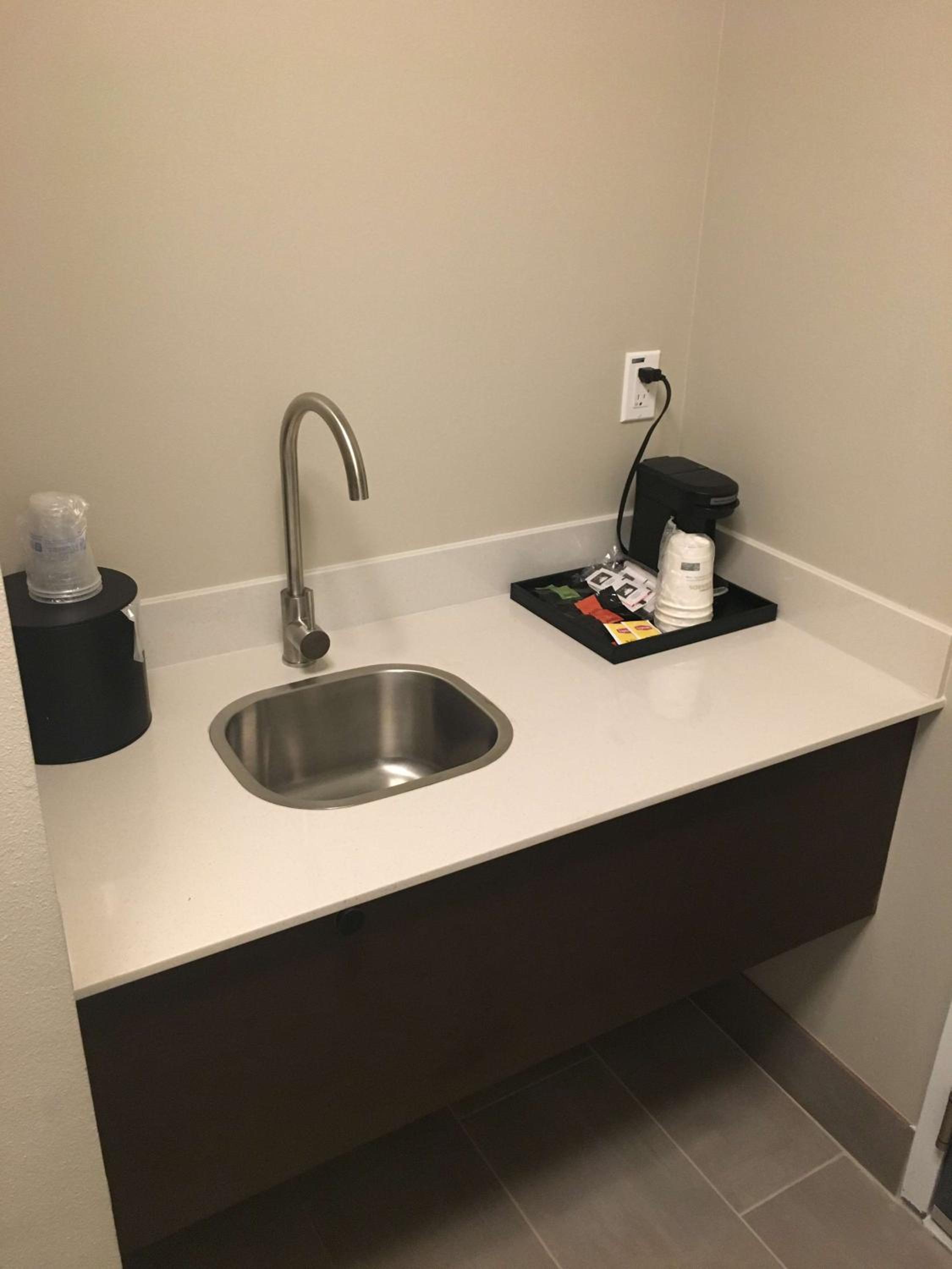 King Suite with Roll - In Shower - Mobility Access - Photo 2