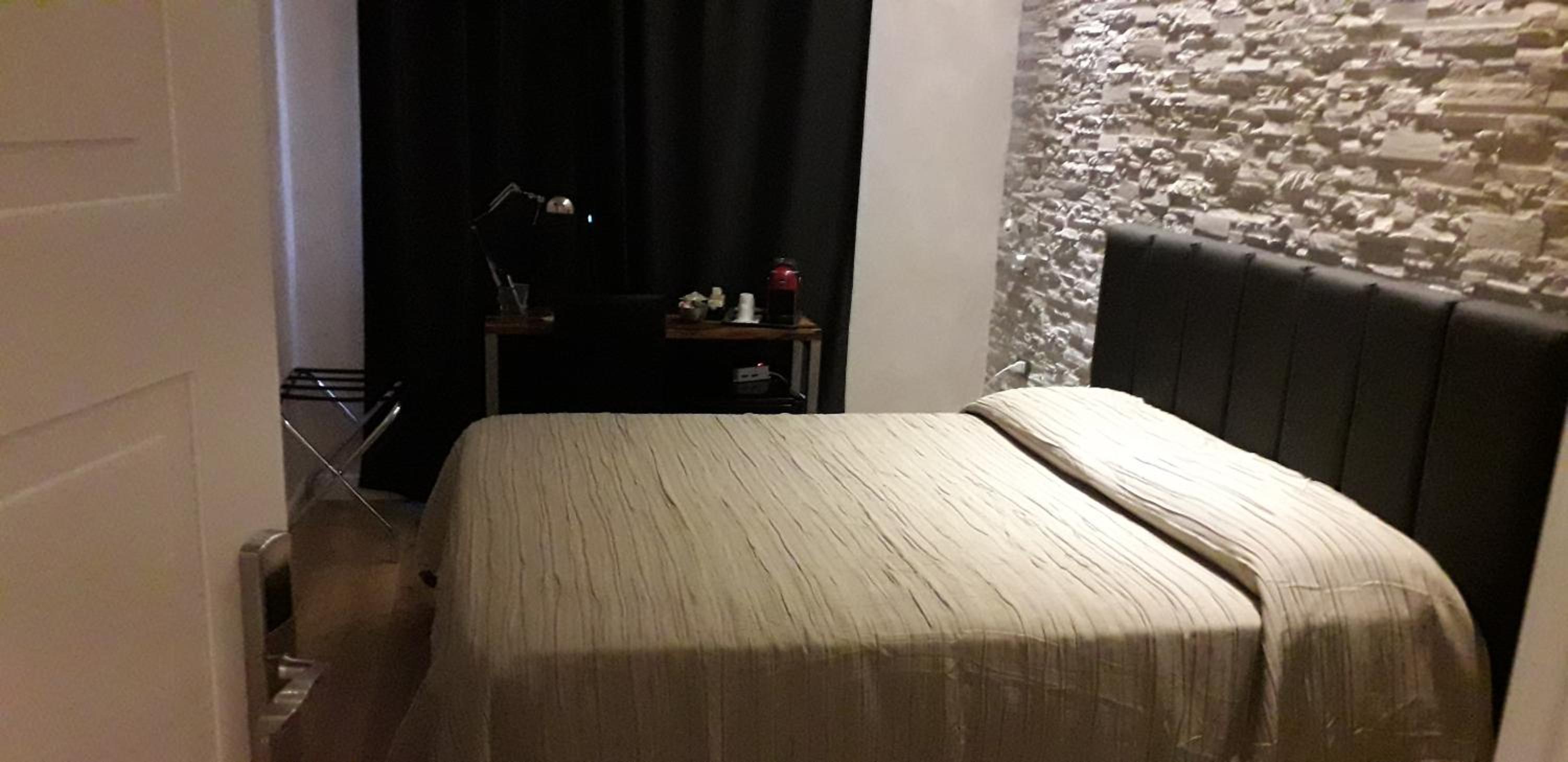 Standard Double Room - Photo 3