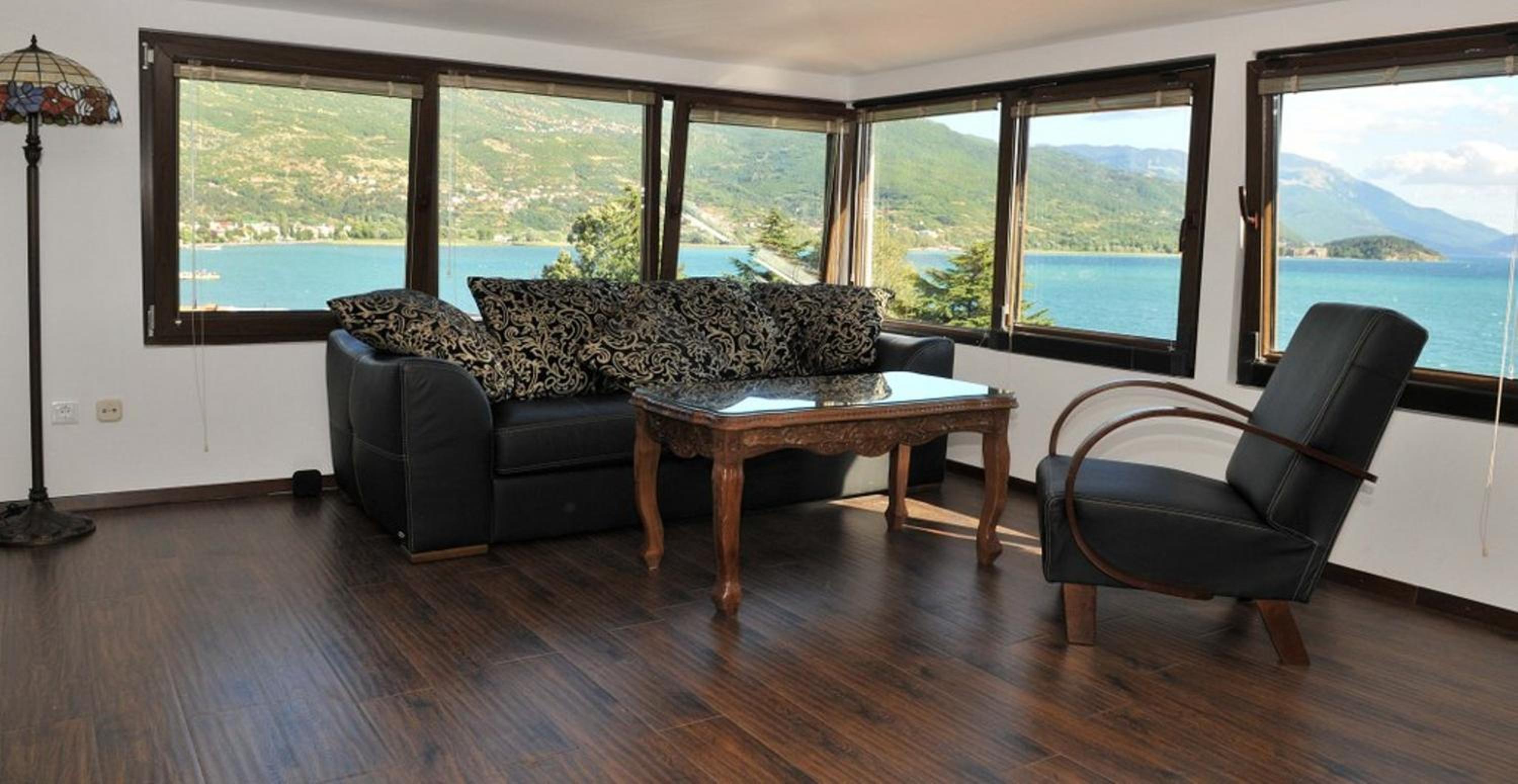 Penthouse Suite - Photo 15