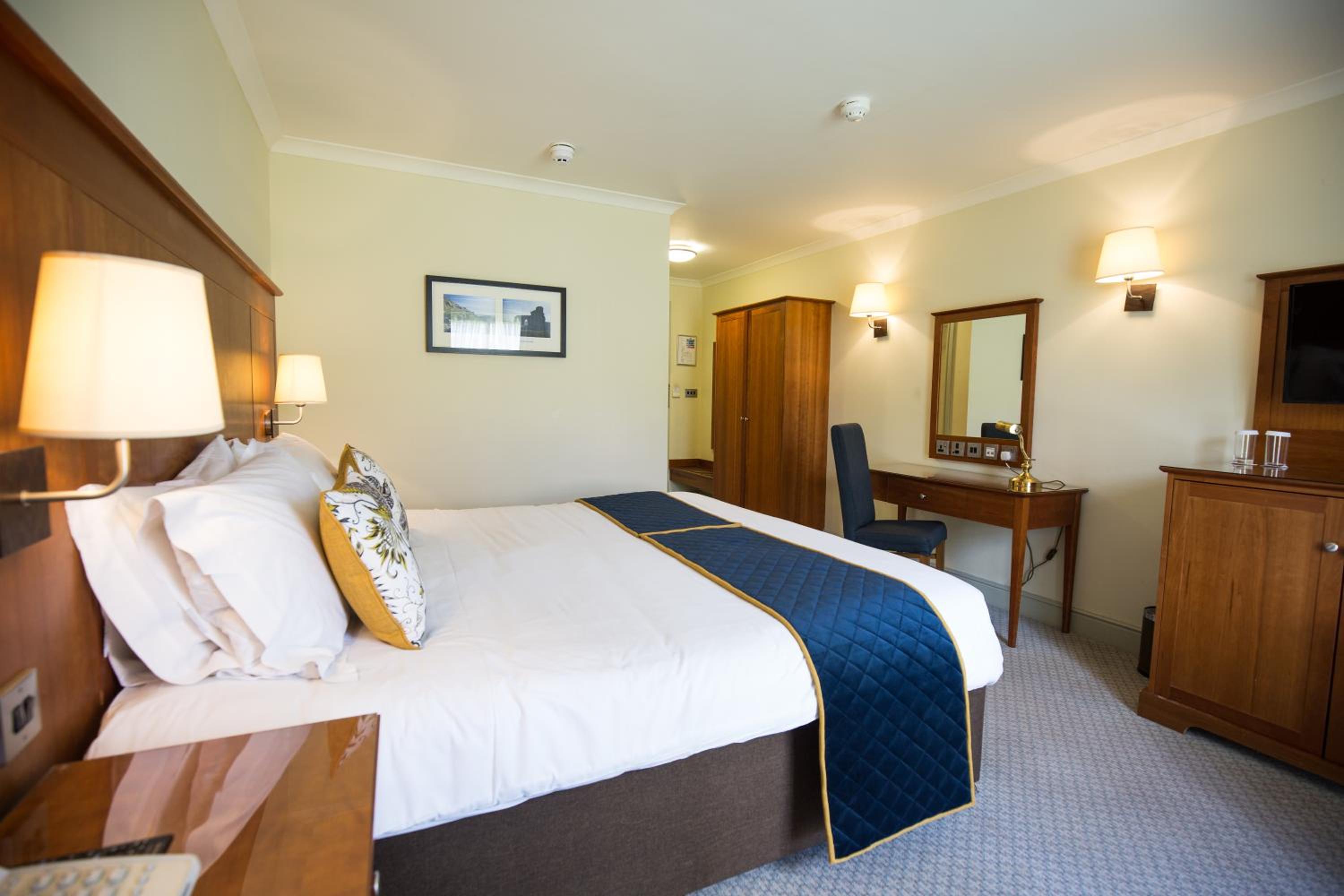 Standard Double Room - Photo 5