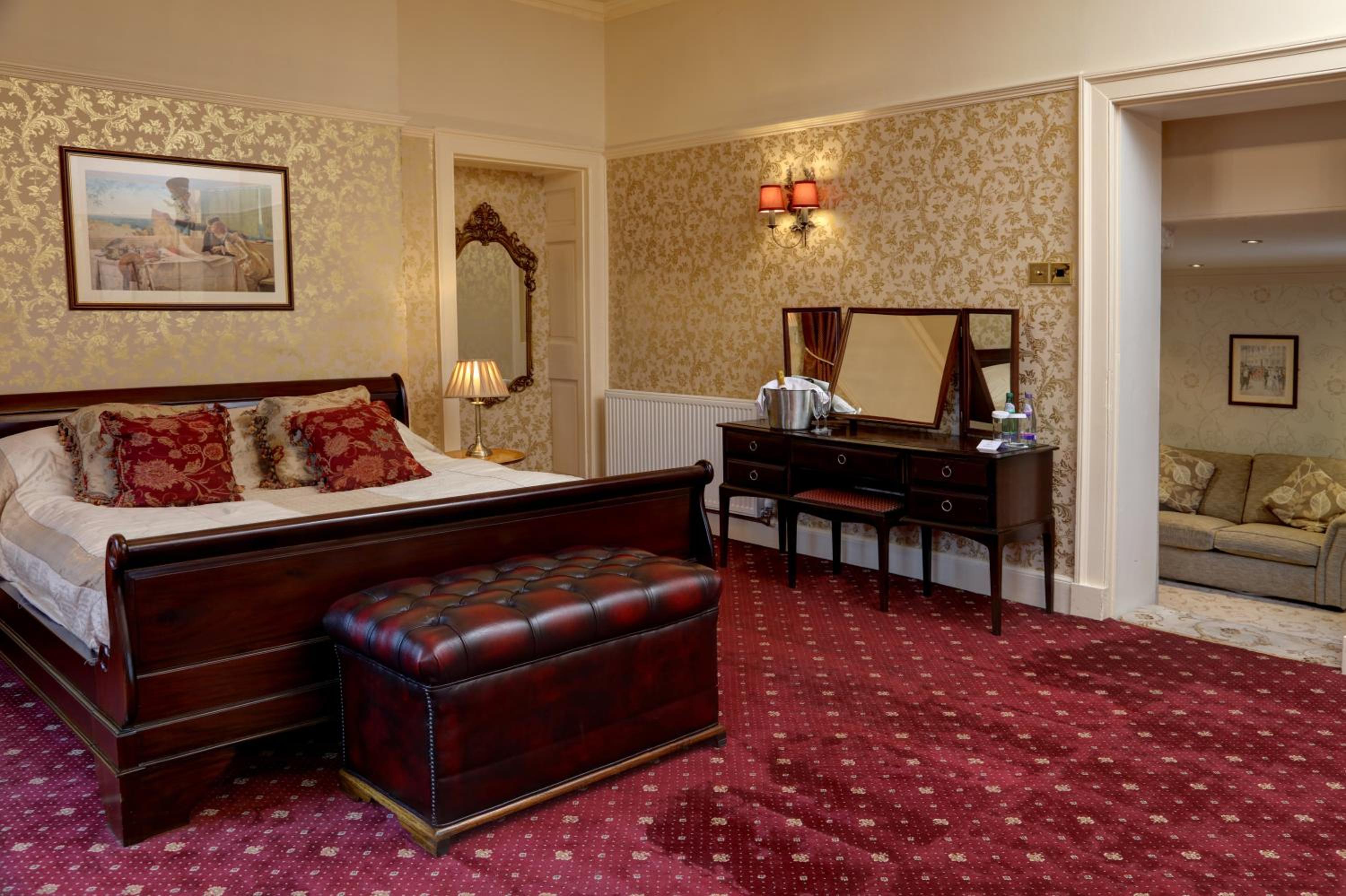 King Suite - Split Level