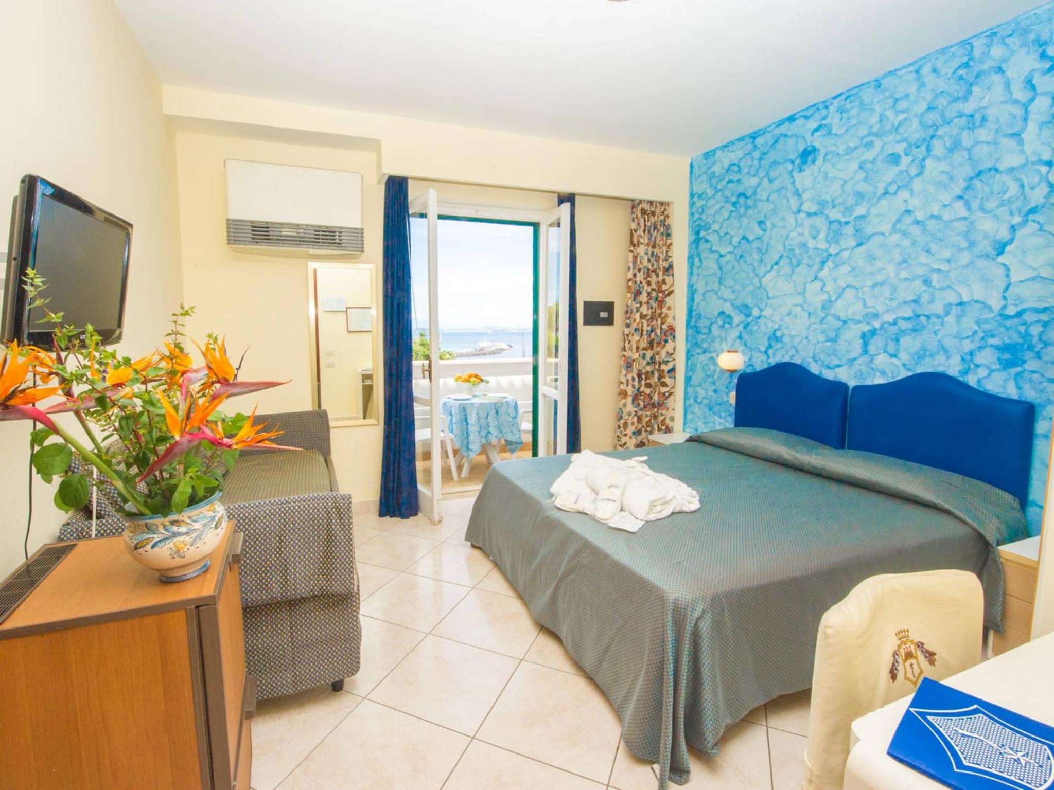 Standard Double Room - Photo 1