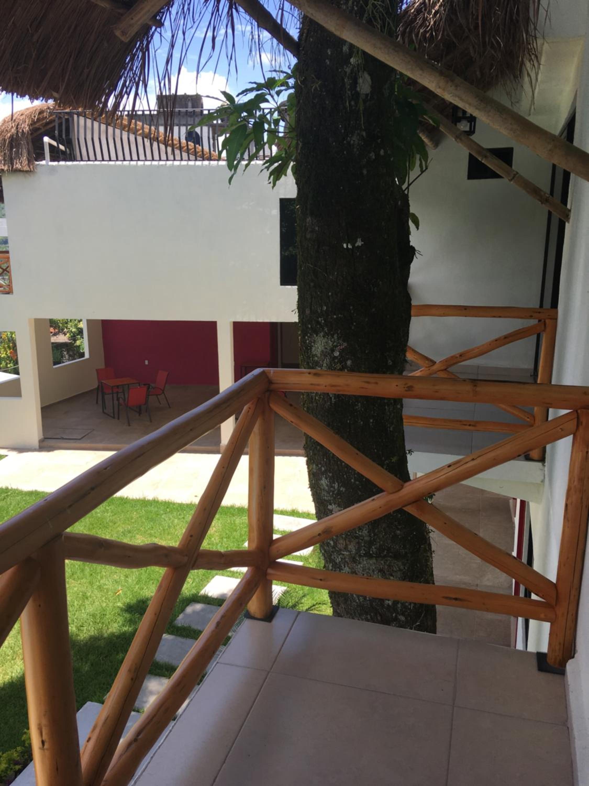 Deluxe Double Room with Two Double Beds - Photo 4