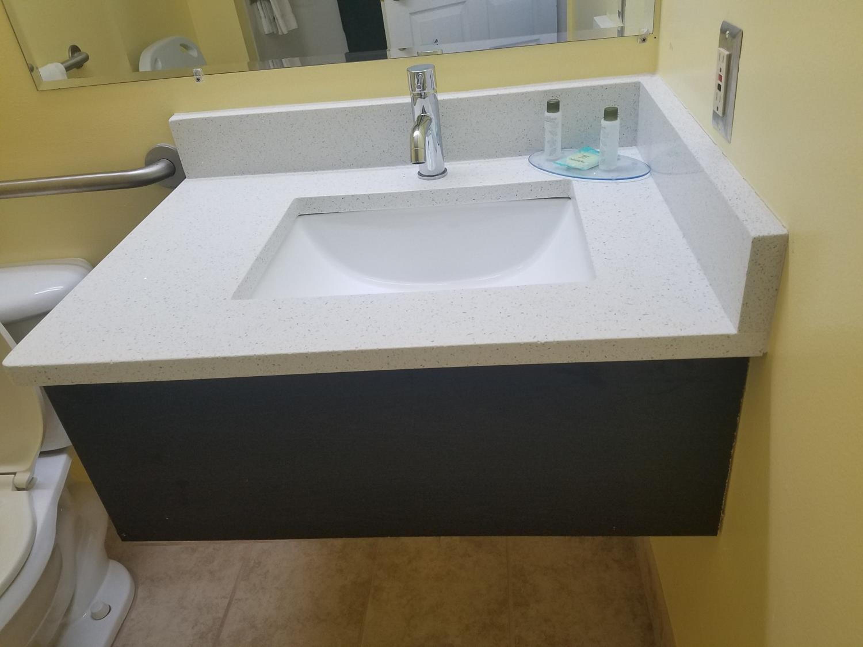 Double Room - Disability Access - Photo 2