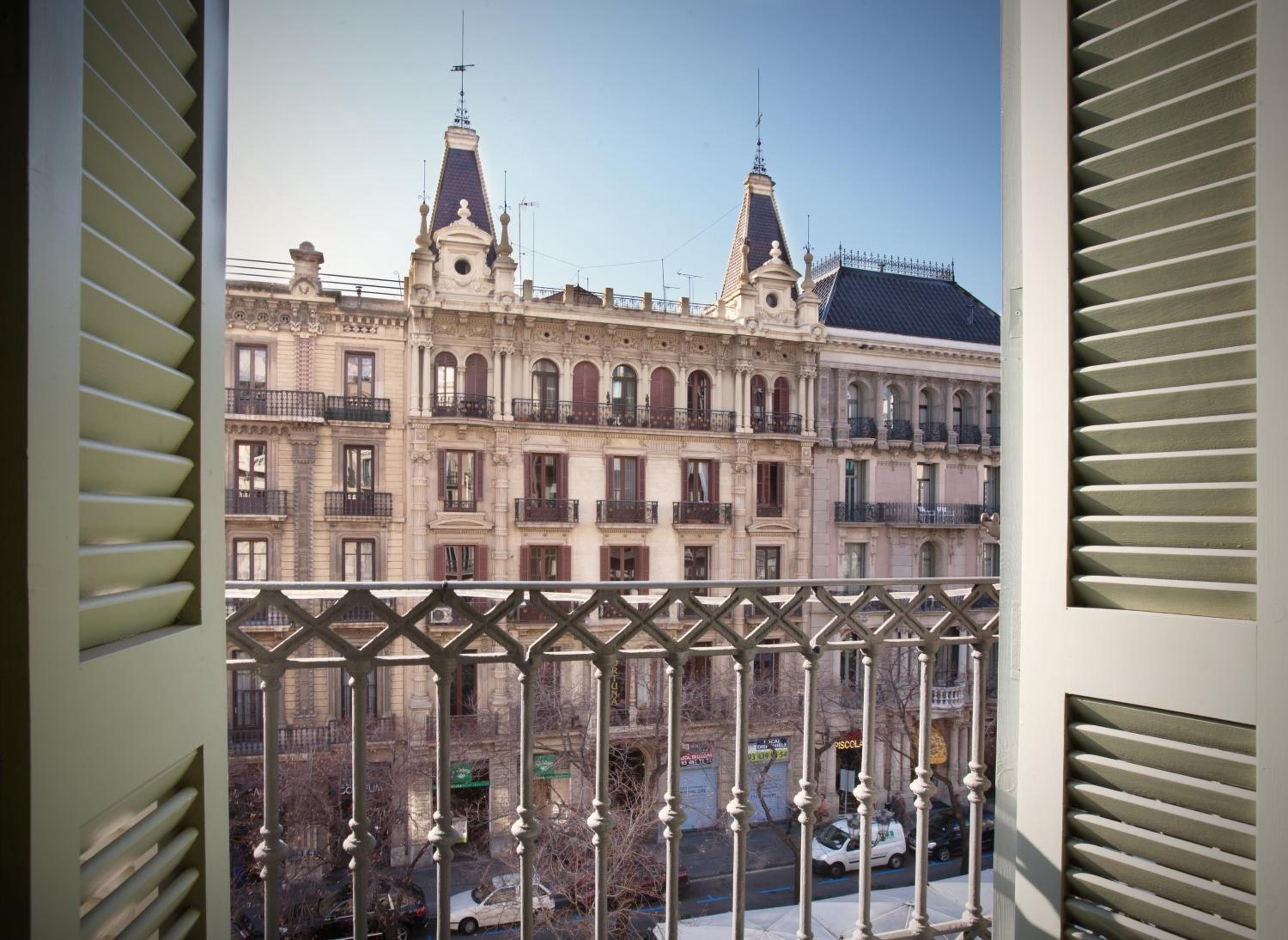 Double Room with Rambla View photo 2