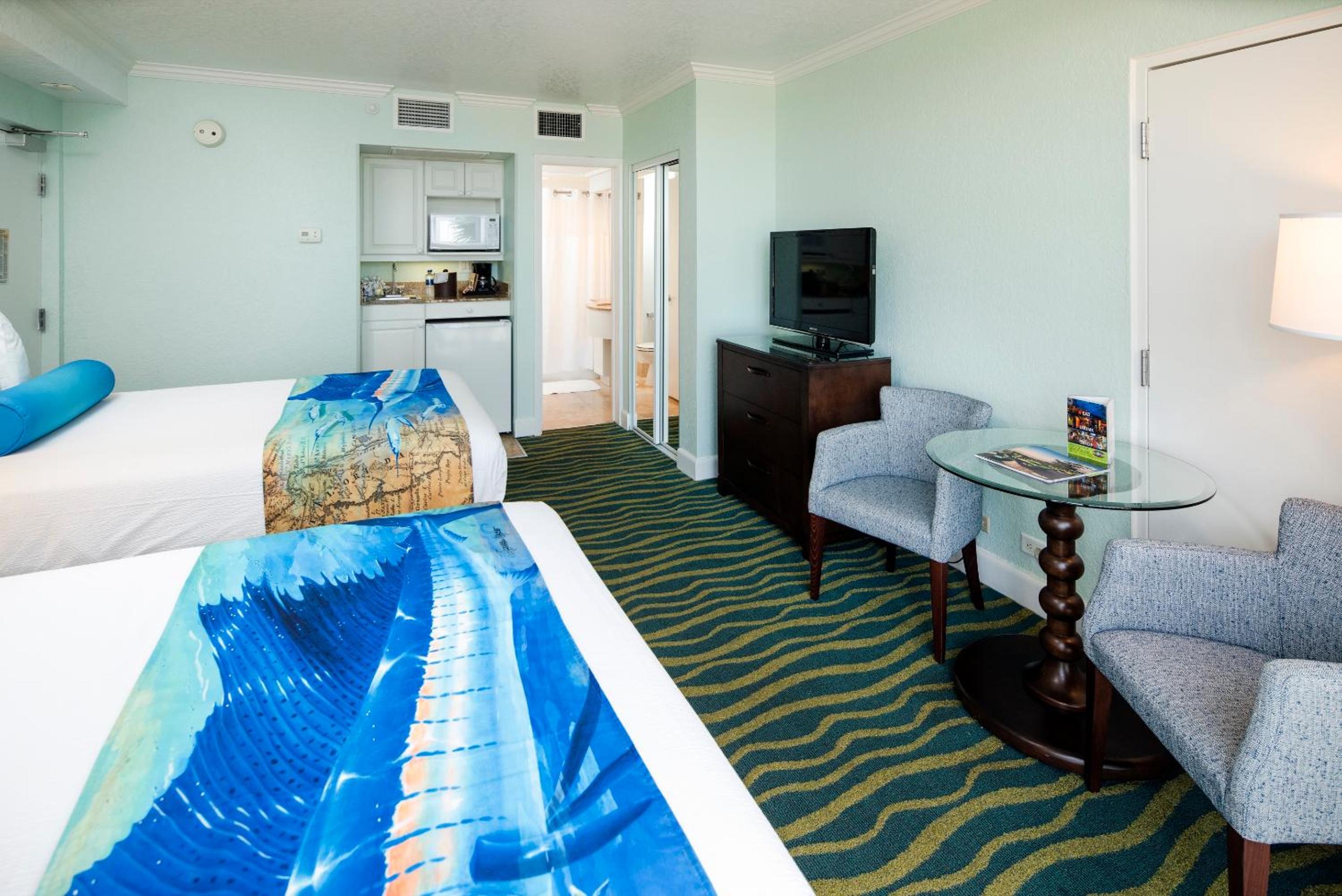 Double Room with Balcony - Photo 2