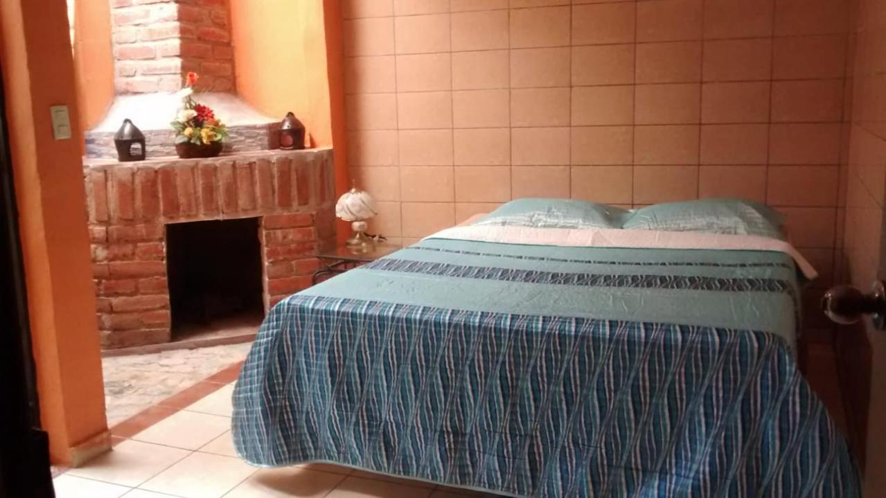 Double or Twin Room with Bathroom photo 1