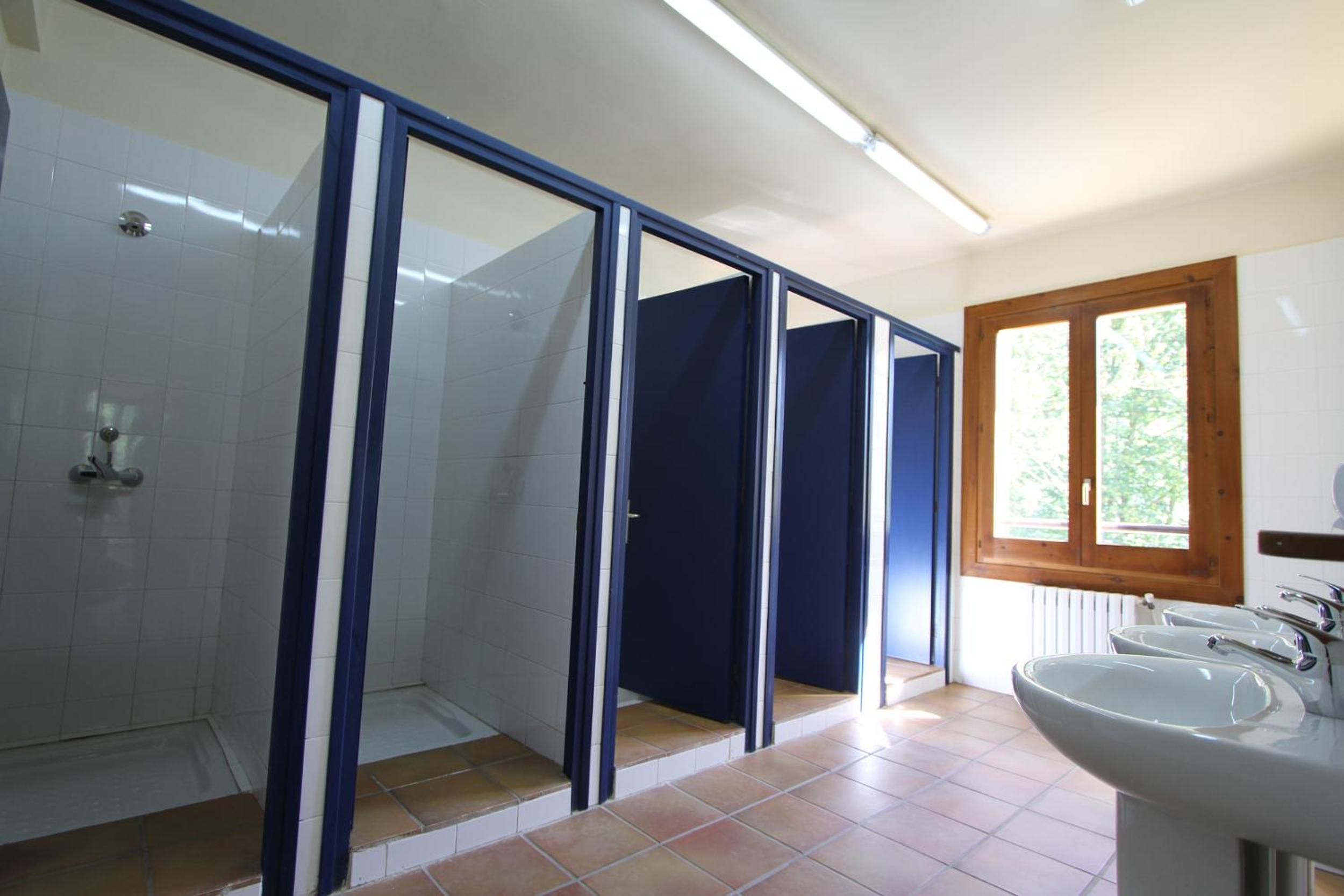 Double or Twin Room with Shared Bathroom photo 2