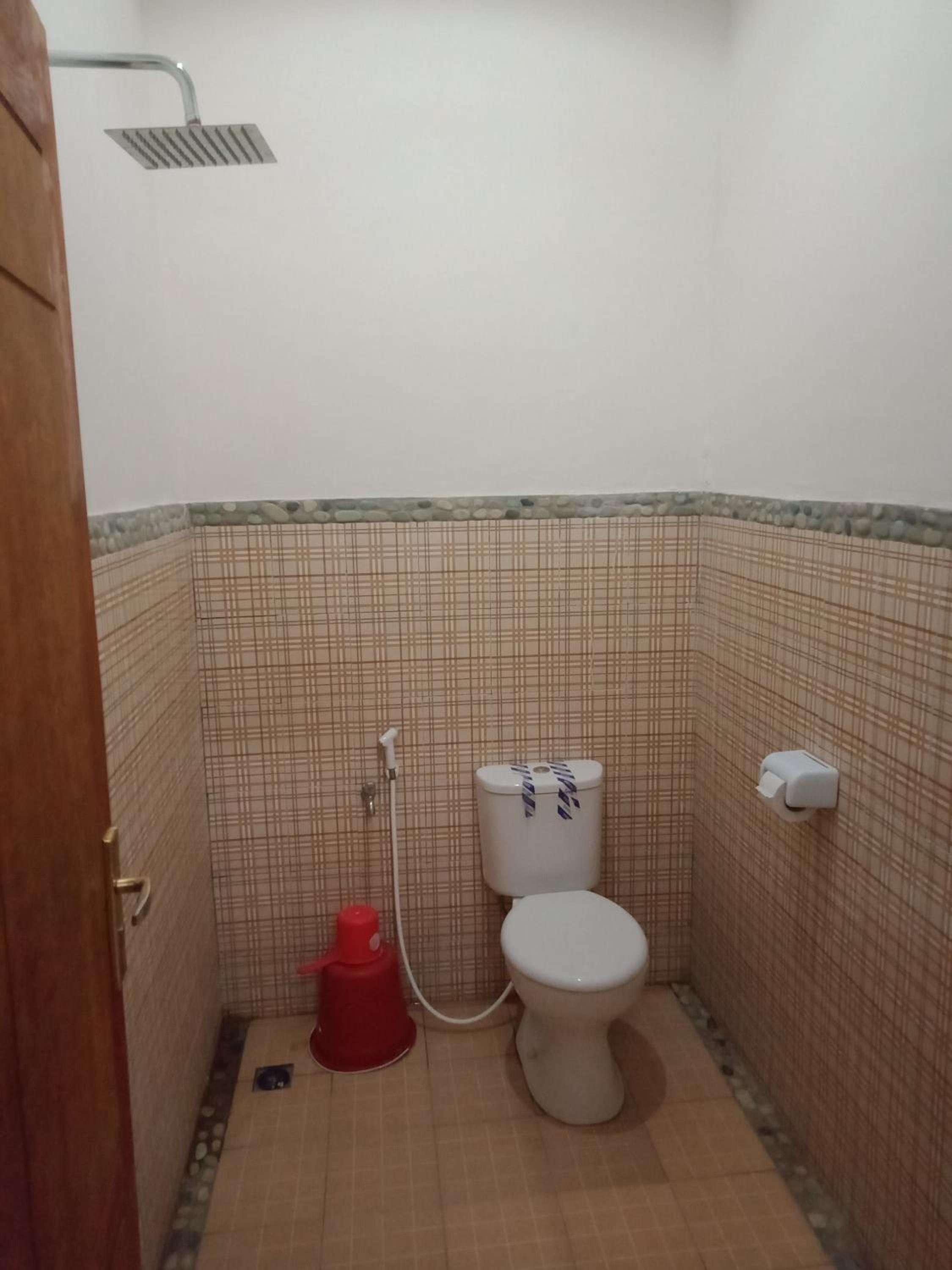 Triple Room with Private Bathroom - Photo 6