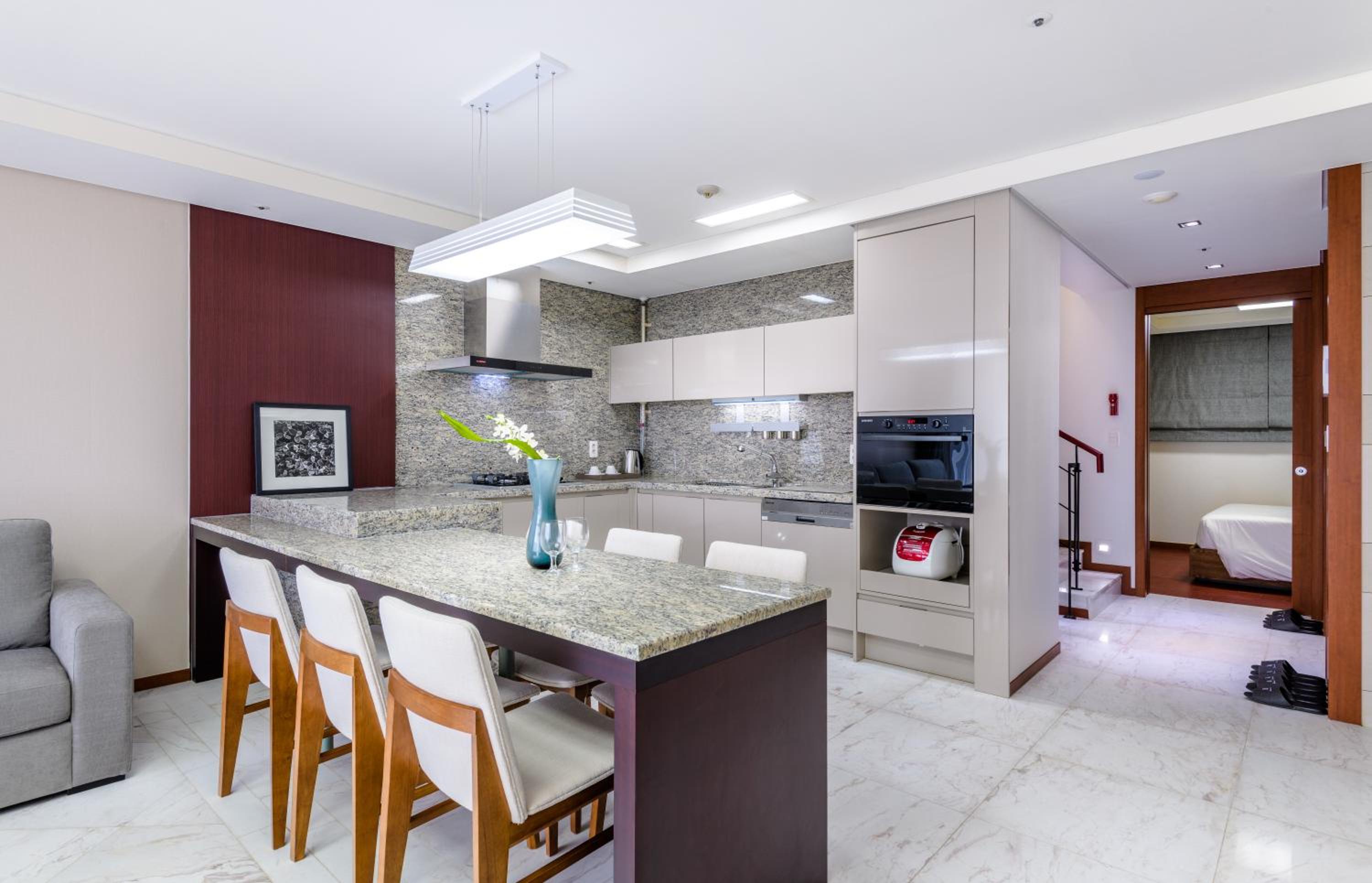Duplex Apartment - Photo 28