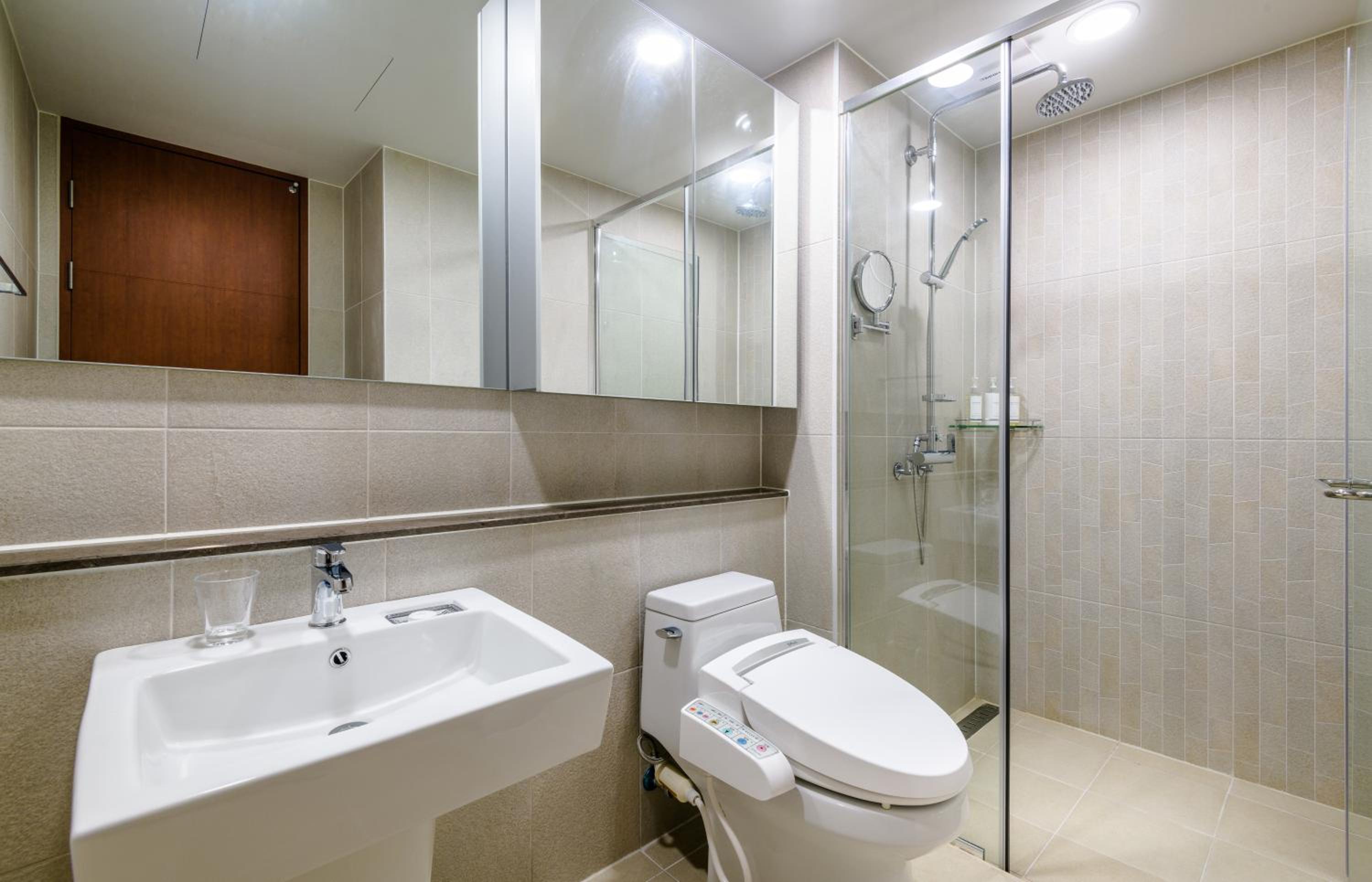 Duplex Apartment - Photo 3