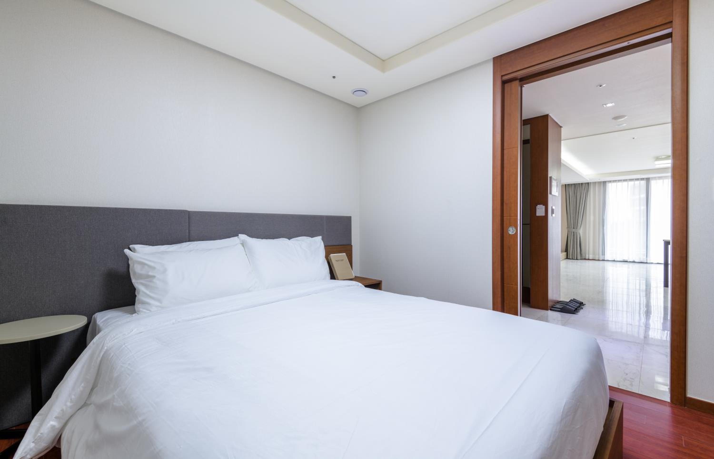 Duplex Apartment - Photo 30