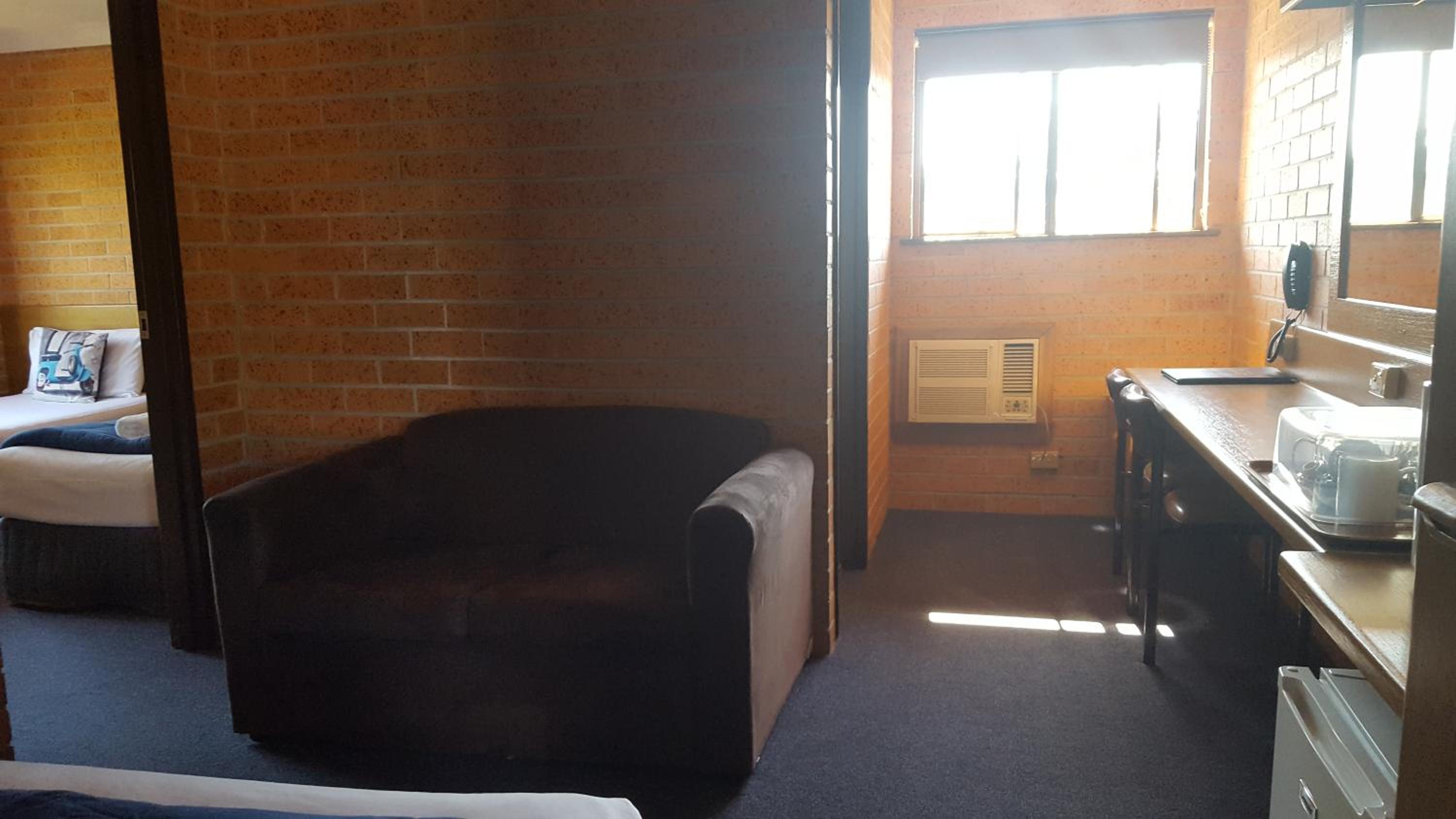 Two-Room Family Suite photo 1