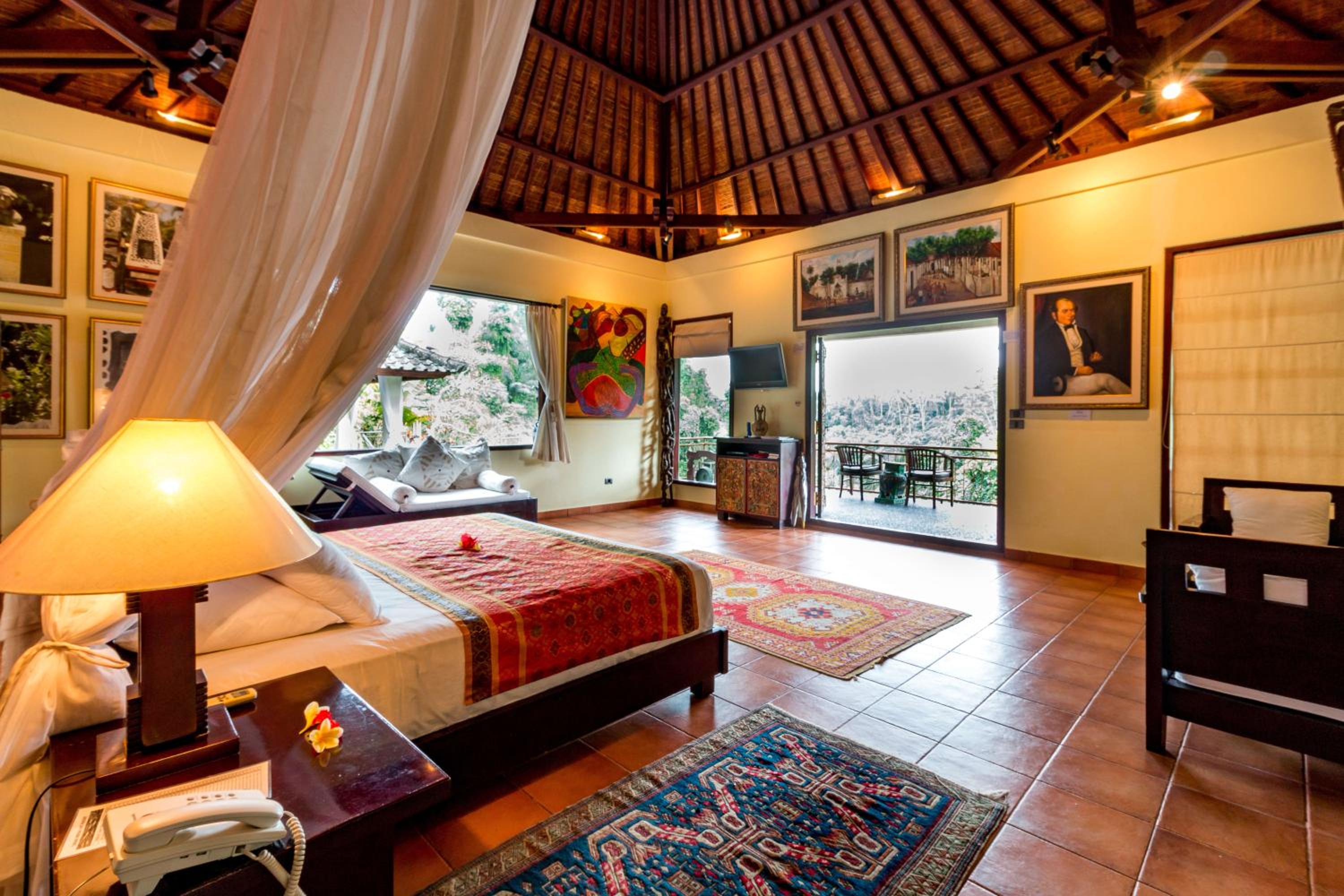 One-Bedroom Villa with Private Pool - Photo 12