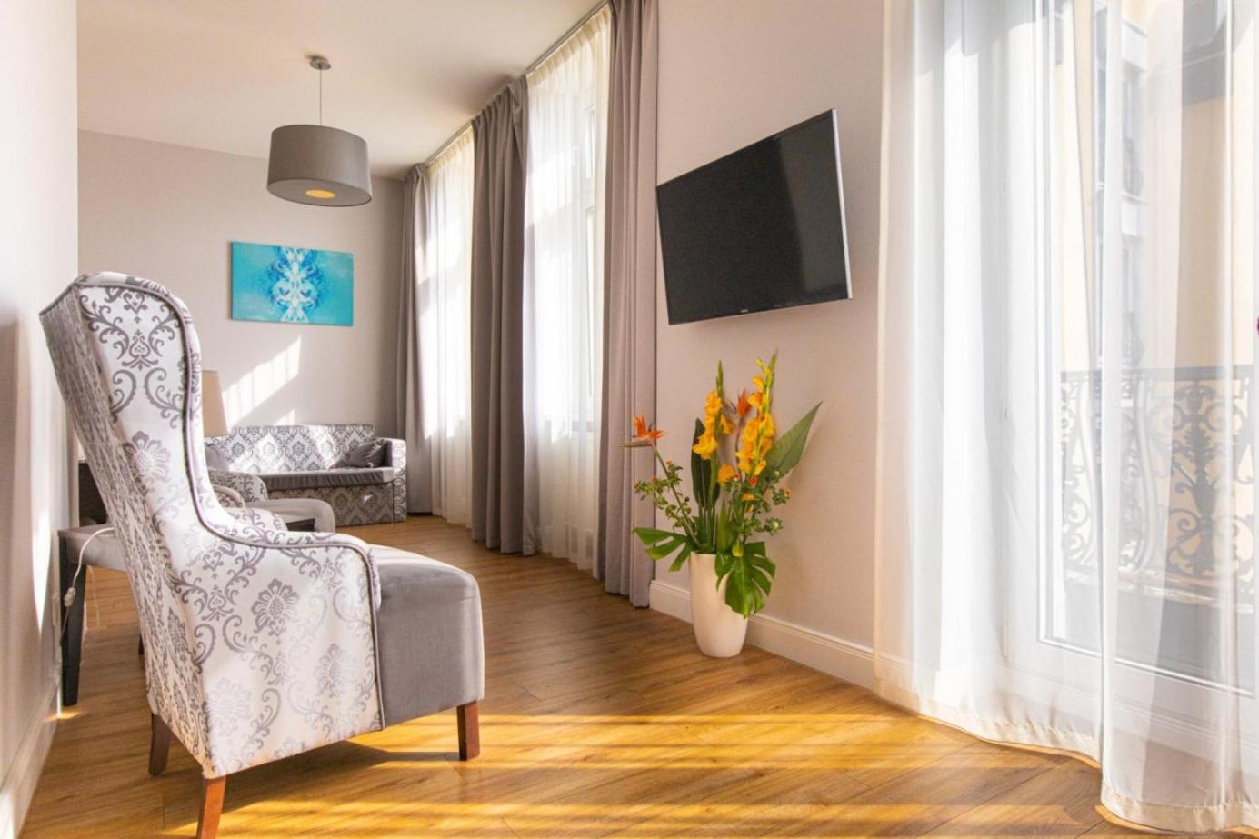 Superior Double Room - Photo 3