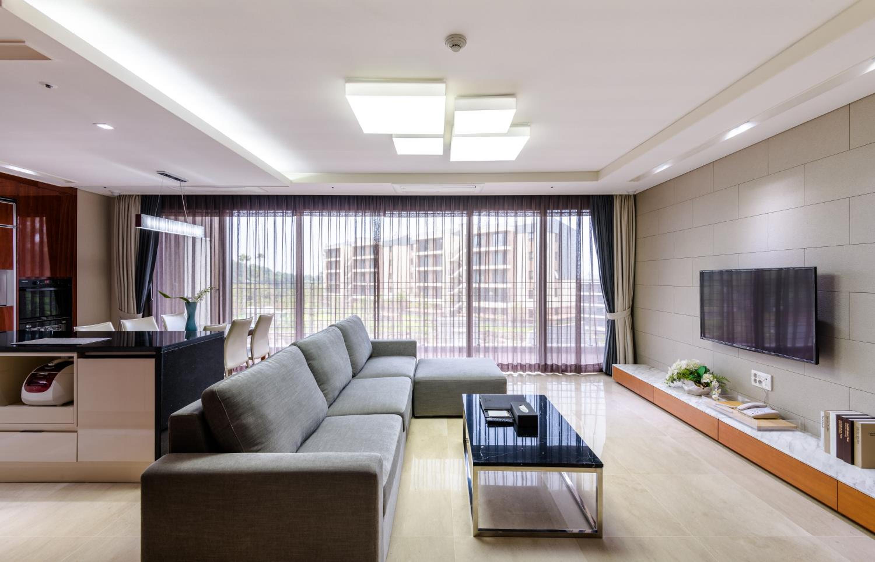 Family Suite - Photo 19