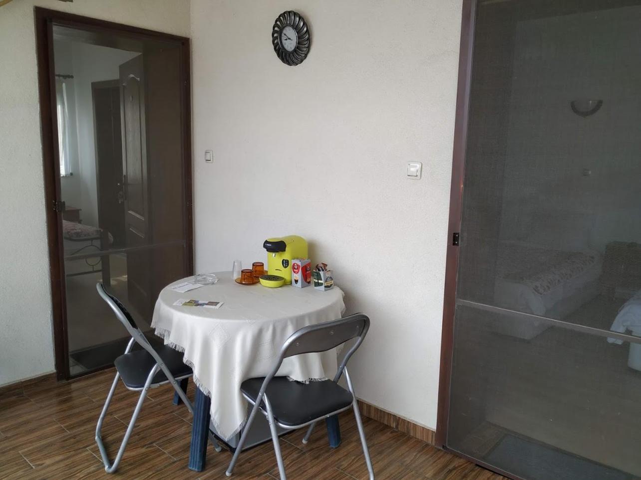 Double or Twin Room with Balcony photo 3