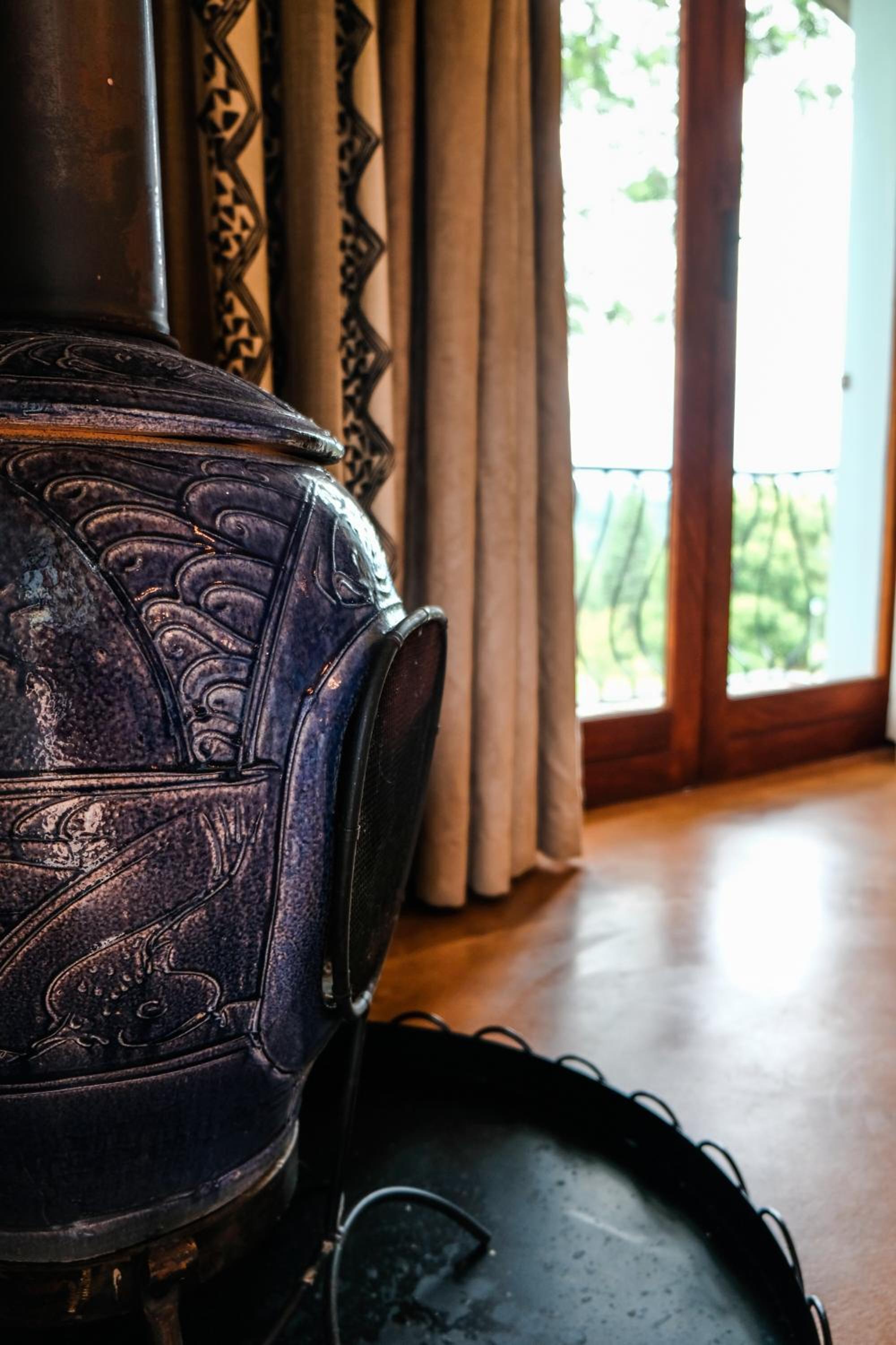 Honeymoon Suite photo 3