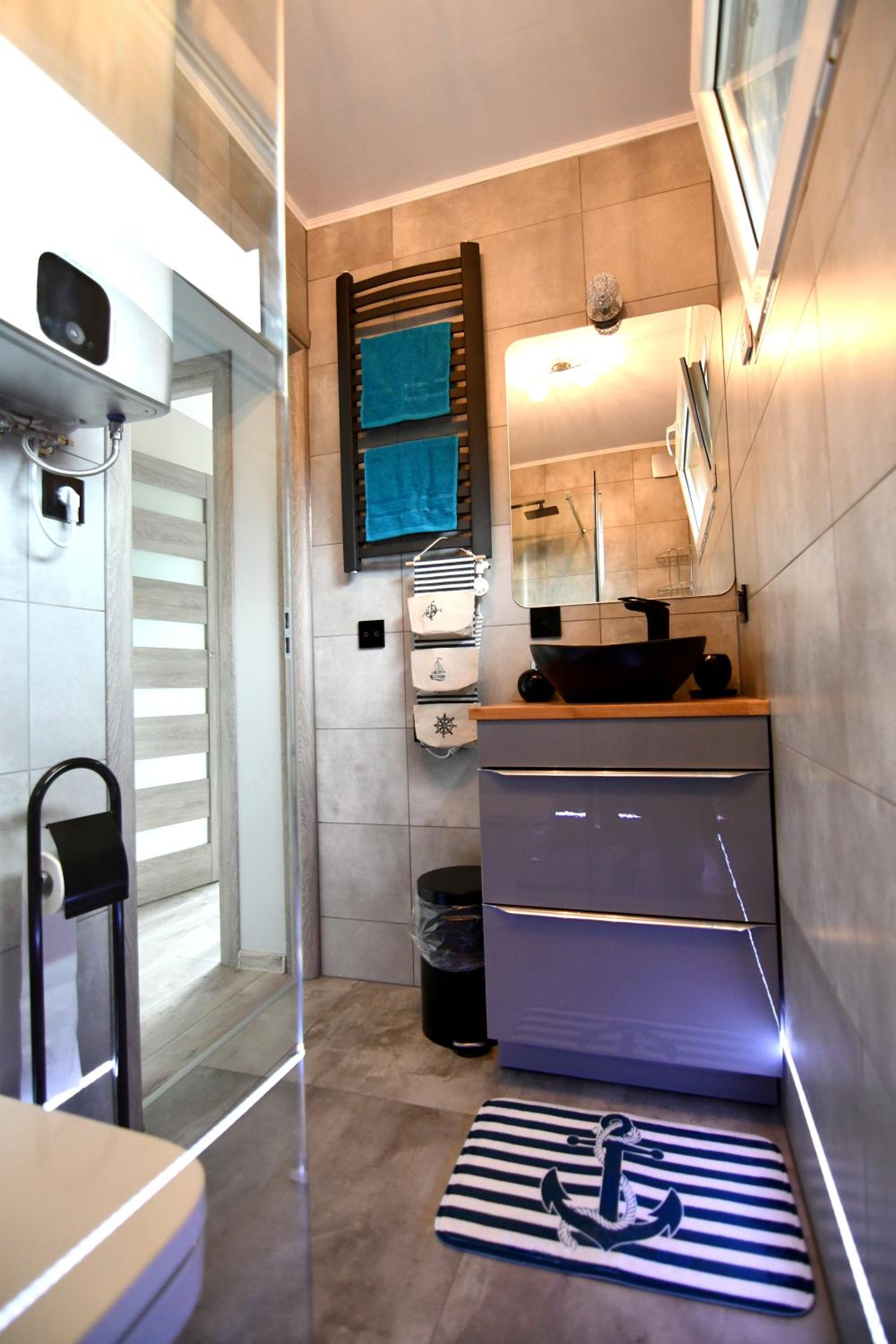 Two-Bedroom House photo 2