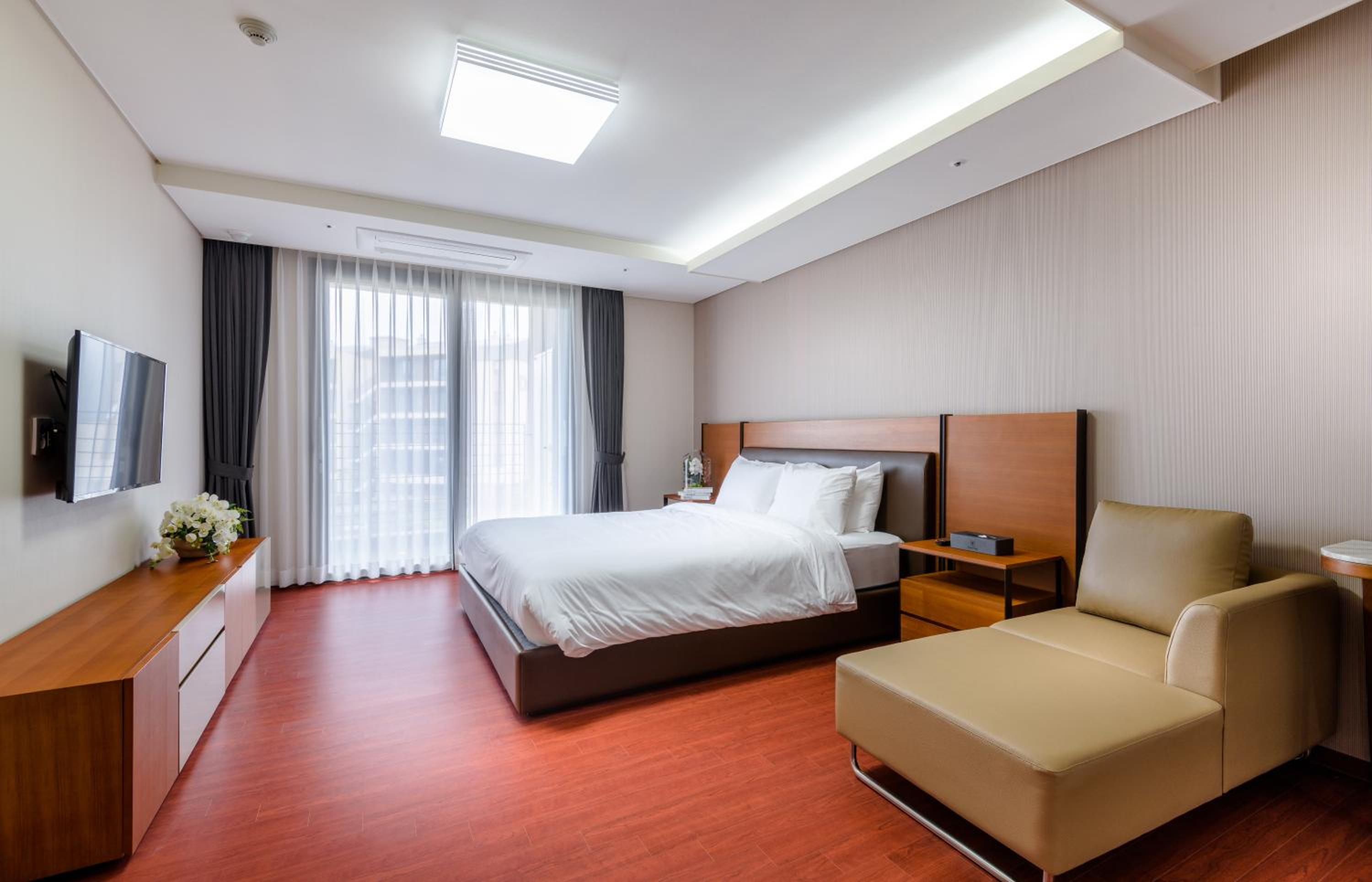 Family Suite - Photo 33
