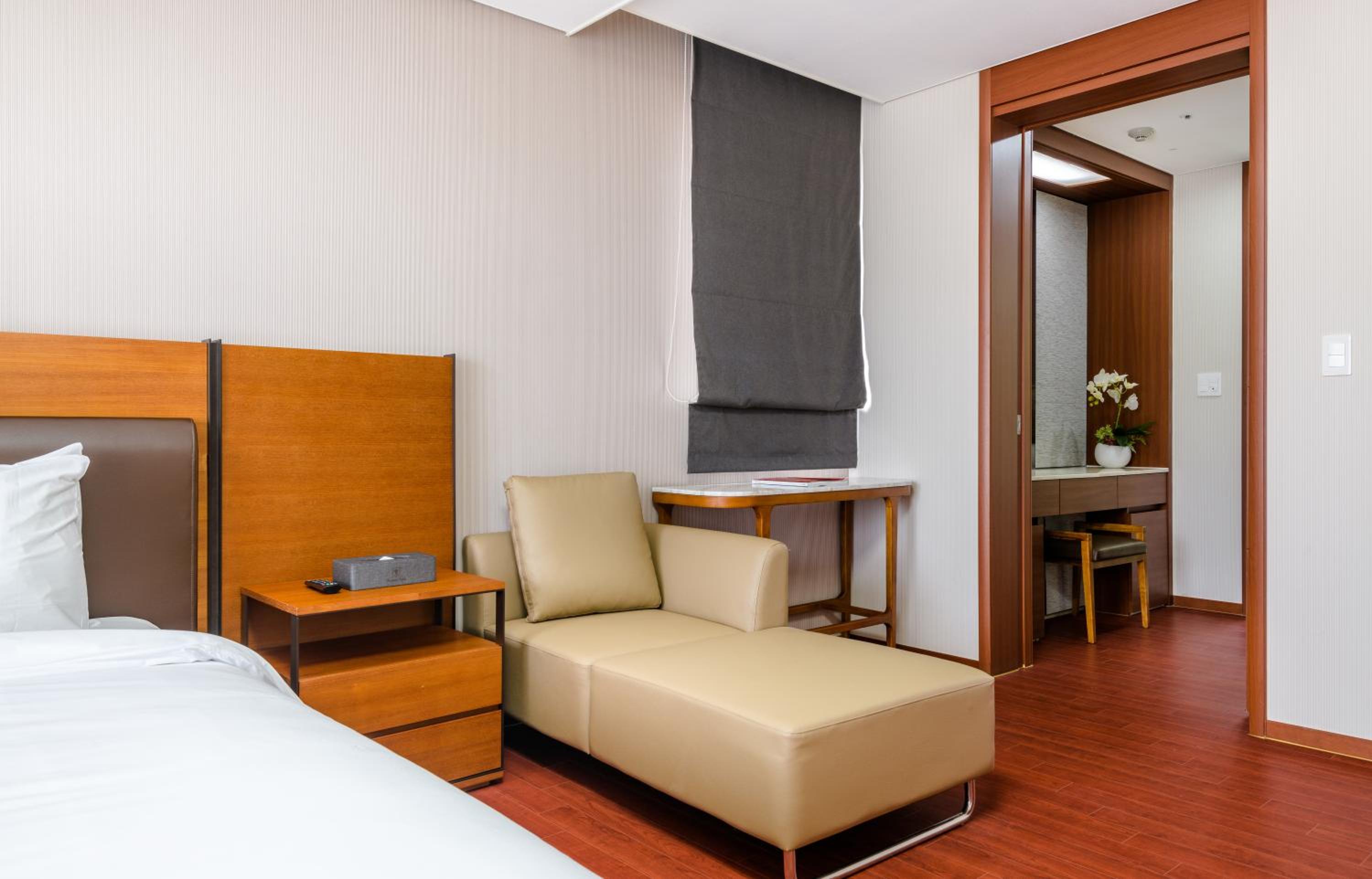 Family Suite - Photo 34