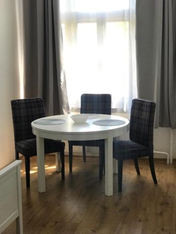 Double Room with Shared Bathroom photo 3