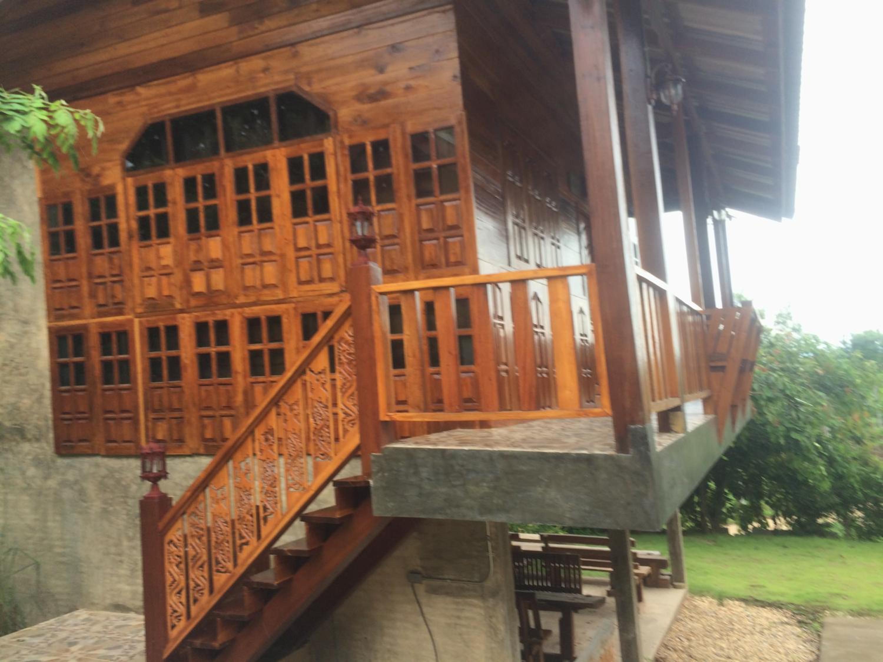 Family Room with Balcony photo 3