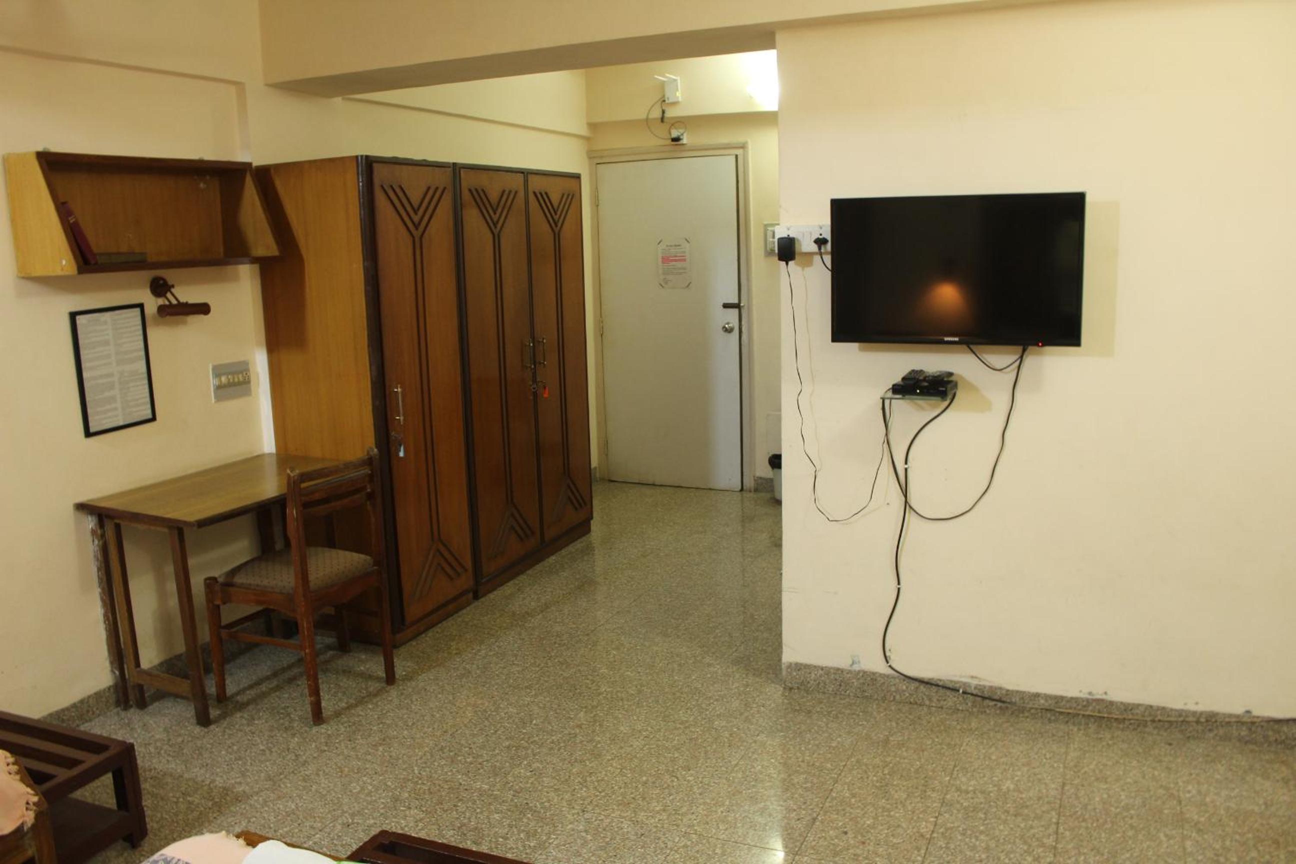 Standard Triple Room - Photo 1