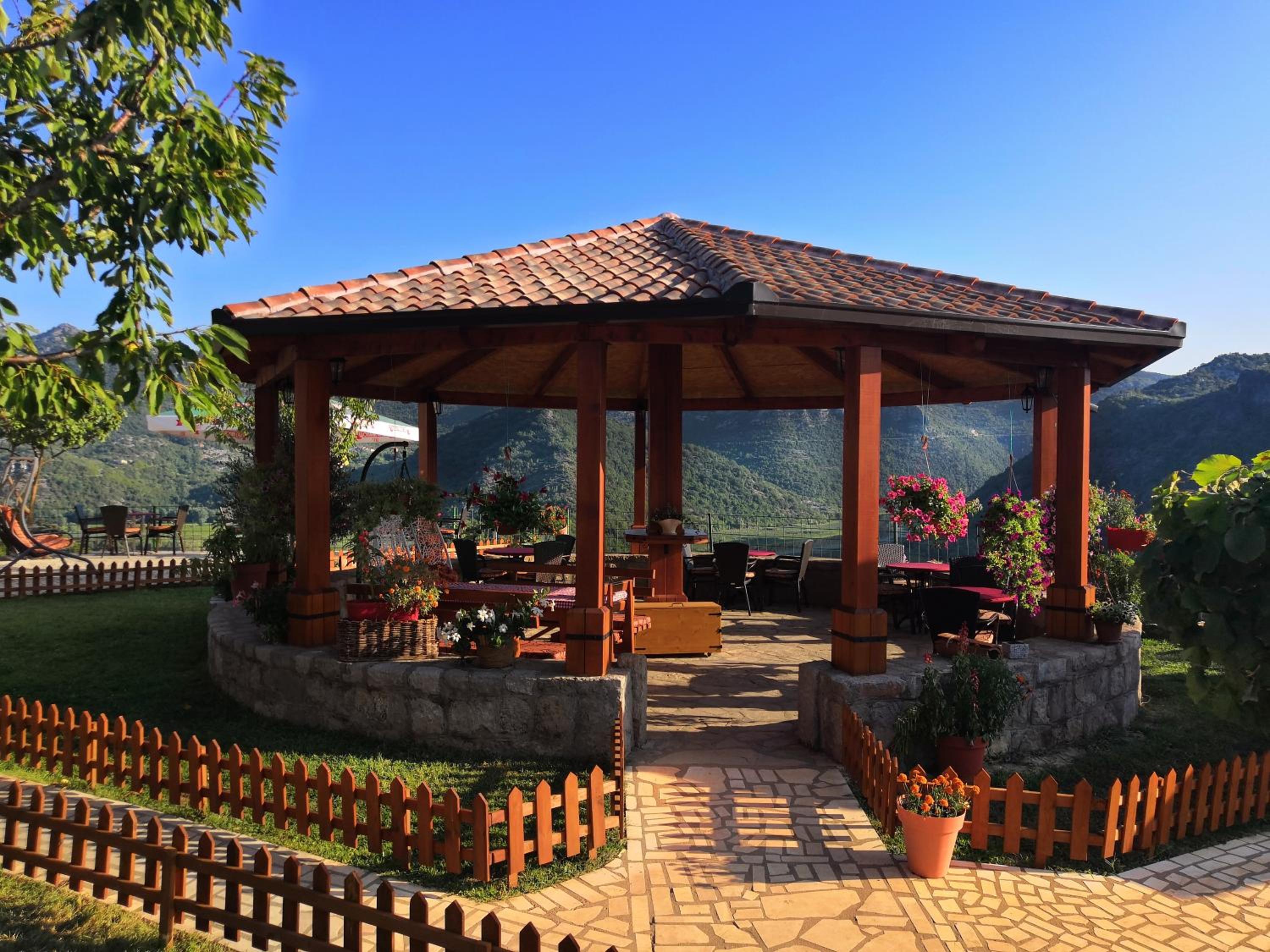 Double Room with Lake View