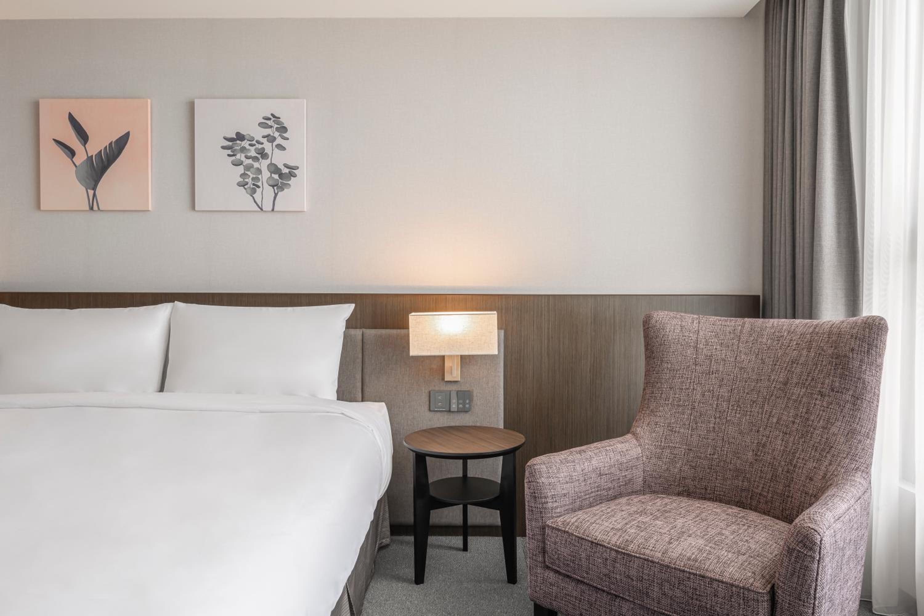 Premier King Room - Photo 3