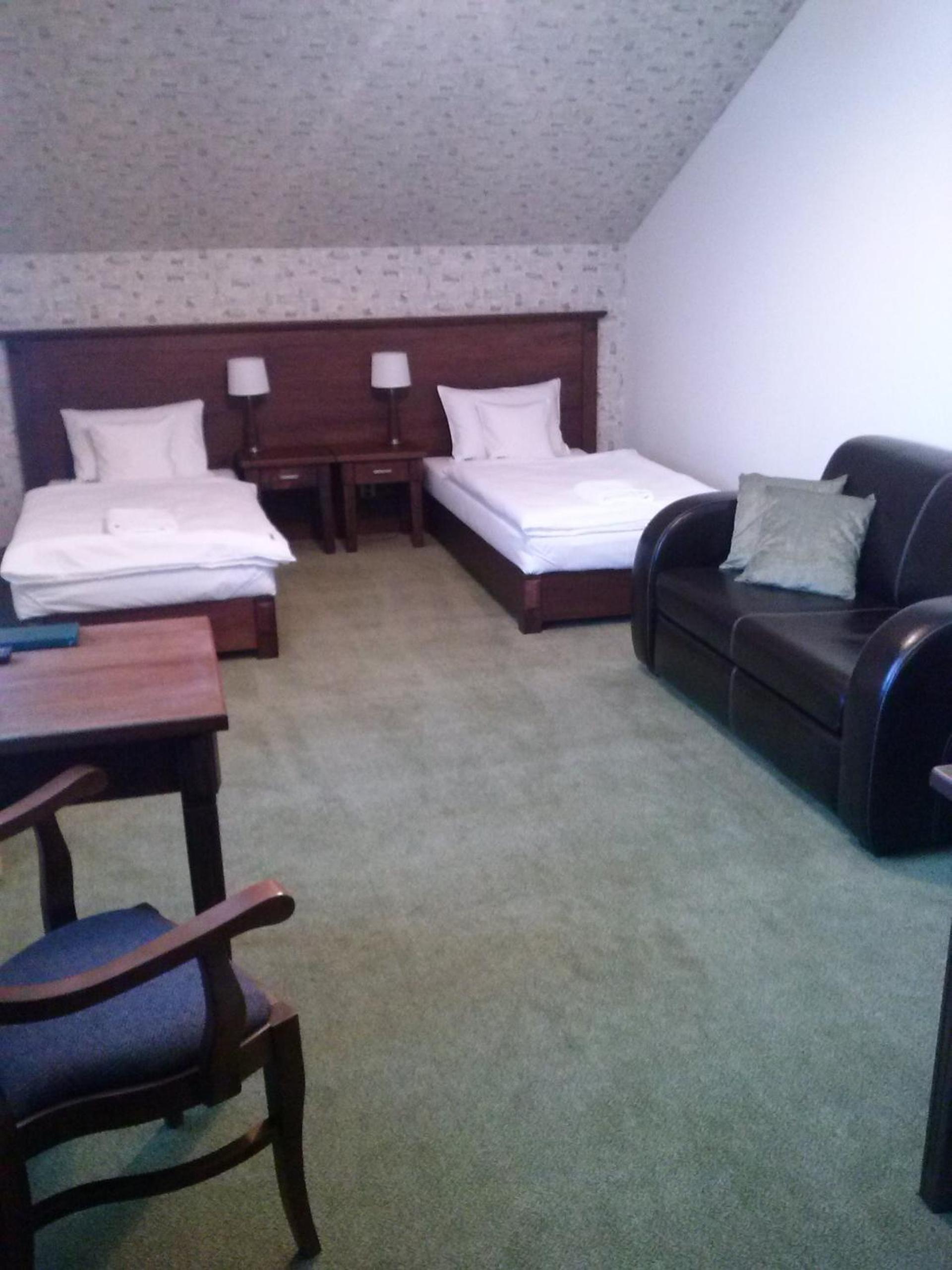 Single Room photo 2