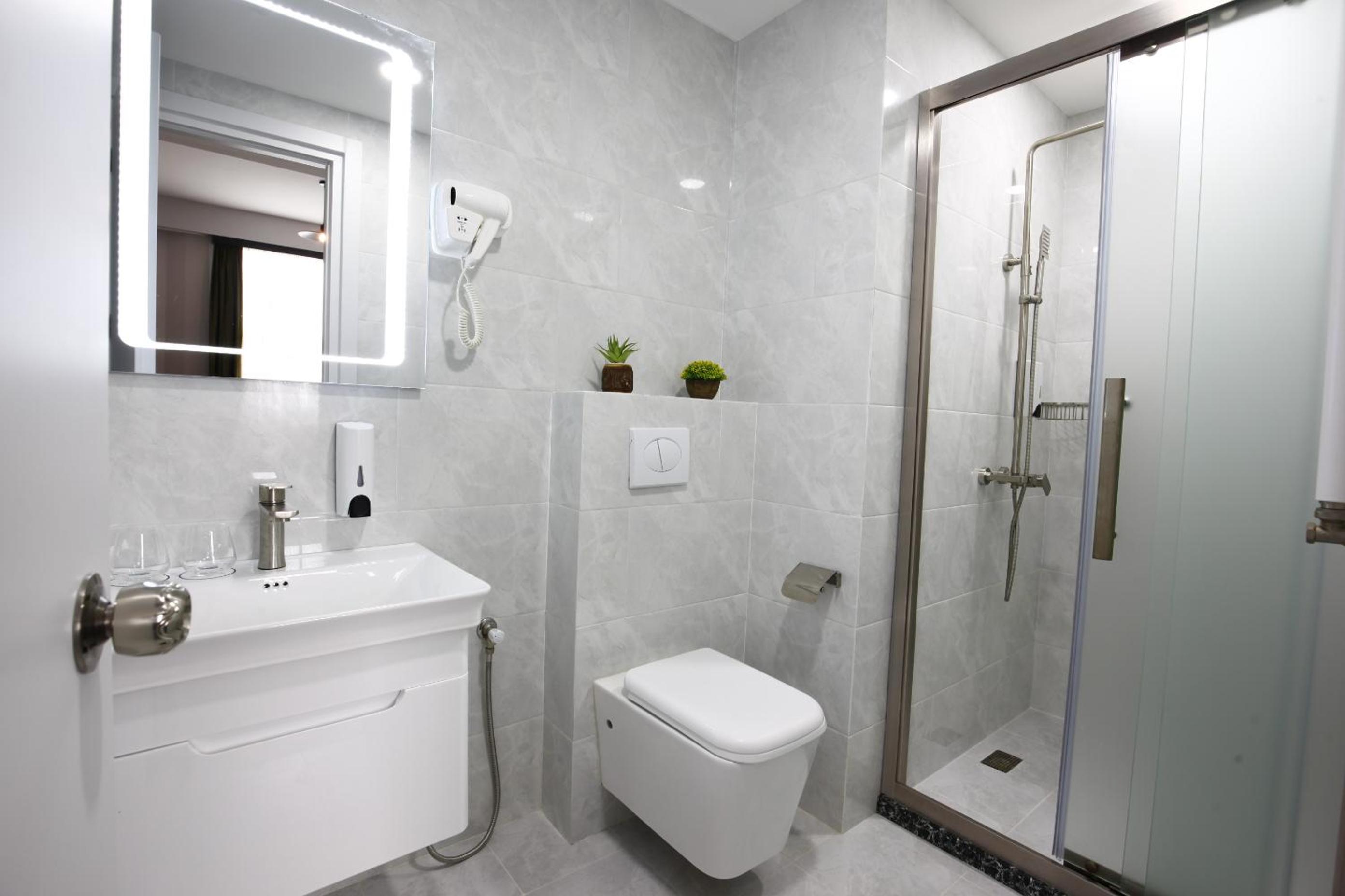 Deluxe Twin Room - Photo 3