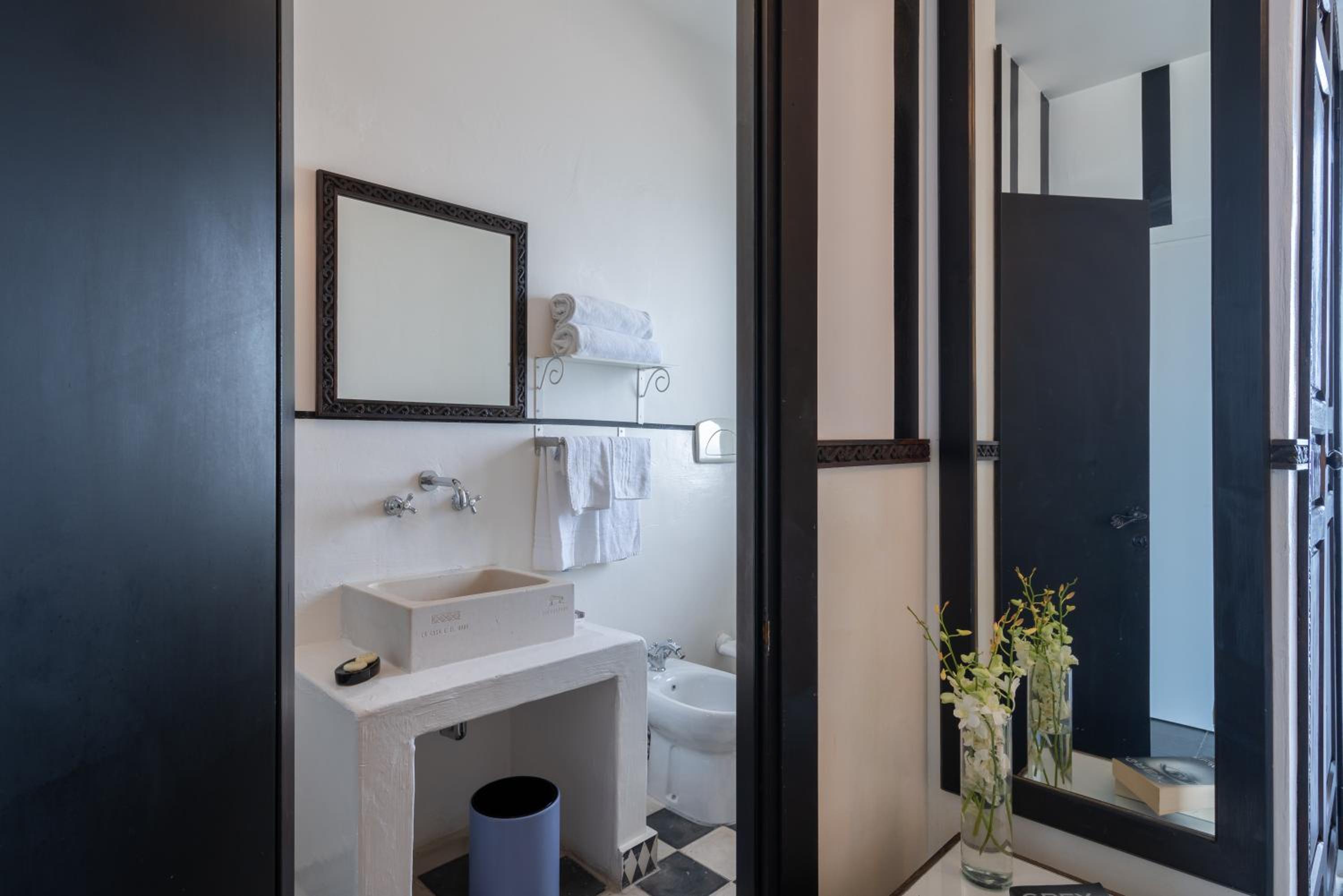 Double or Twin Room with Terrace photo 3