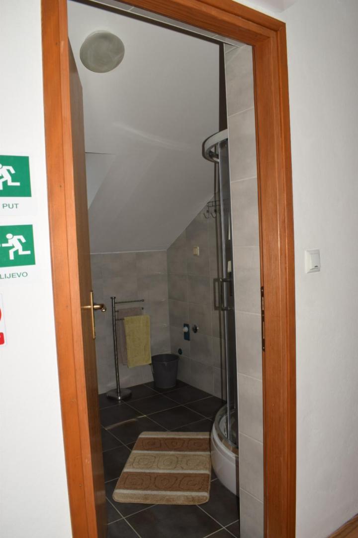 Two-Bedroom Apartment - Photo 29