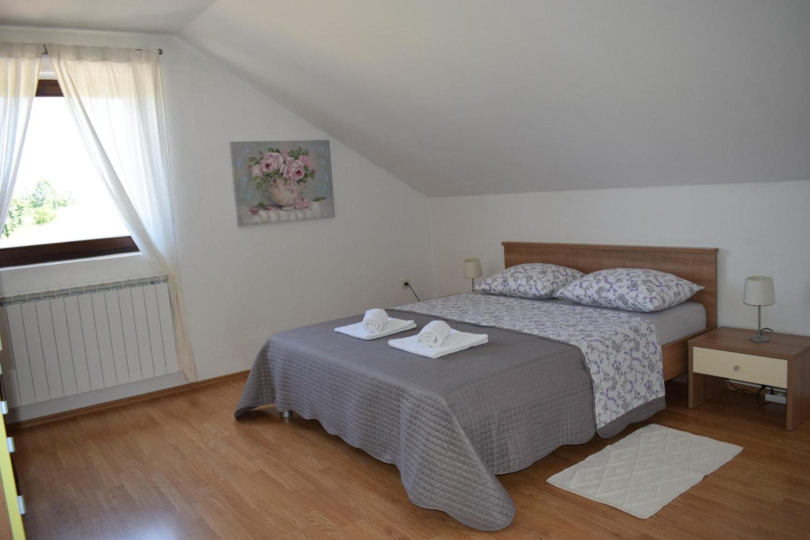 Two-Bedroom Apartment - Photo 30