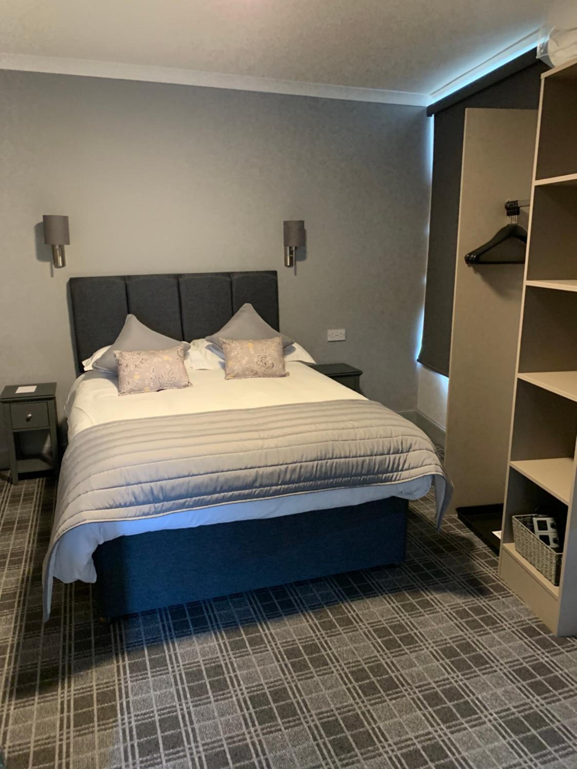Double Room - Photo 3