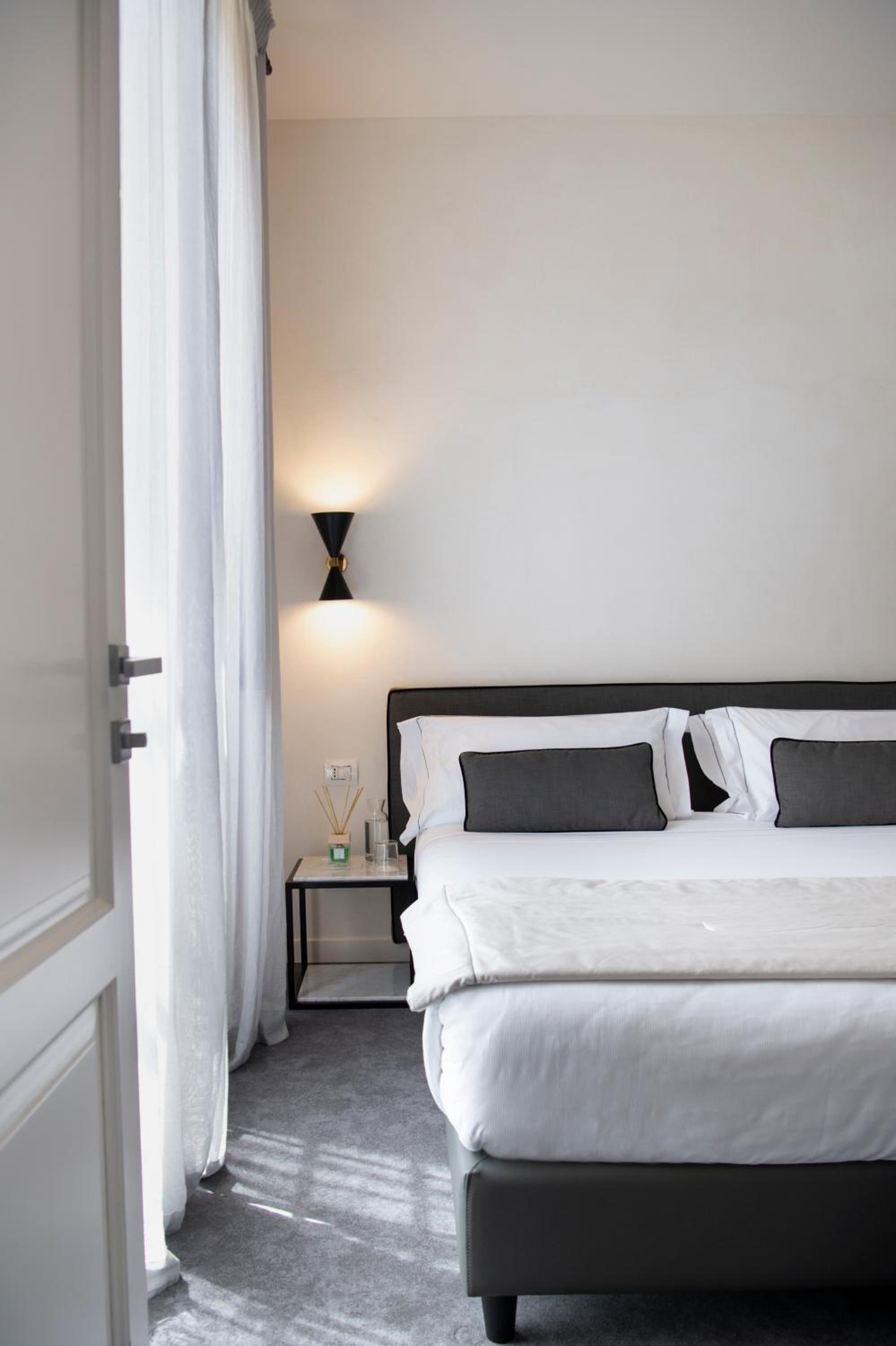 Small Double Room photo 3