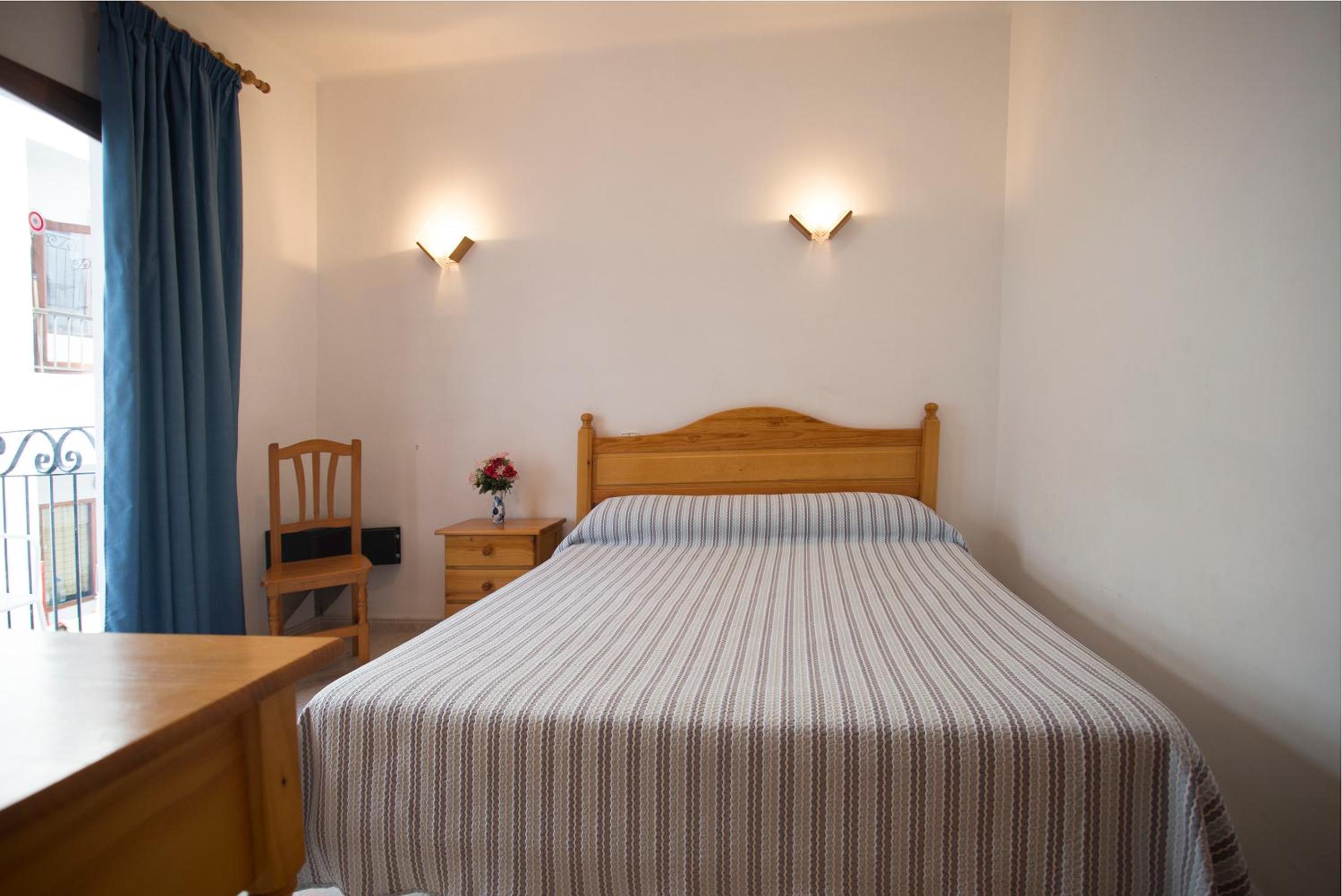 Twin/Double room with Patio View
