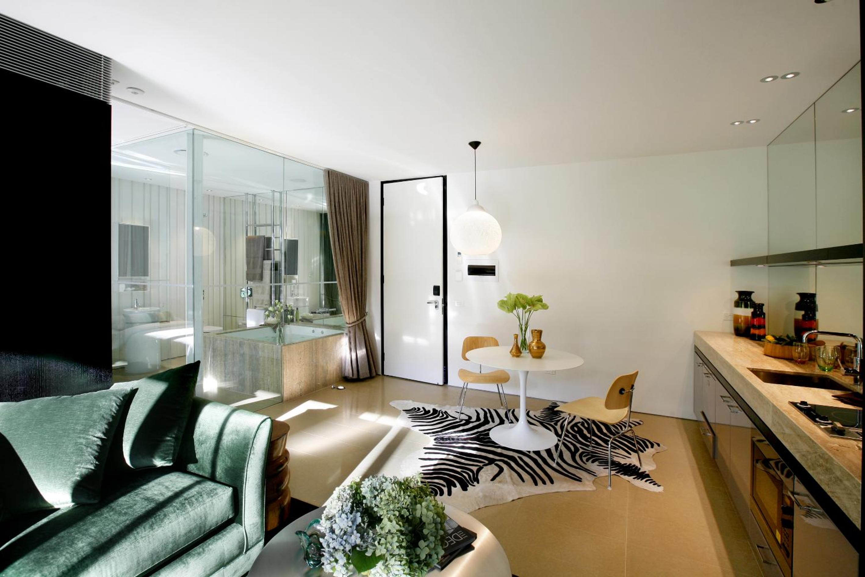 One-Bedroom Villa - Photo 14