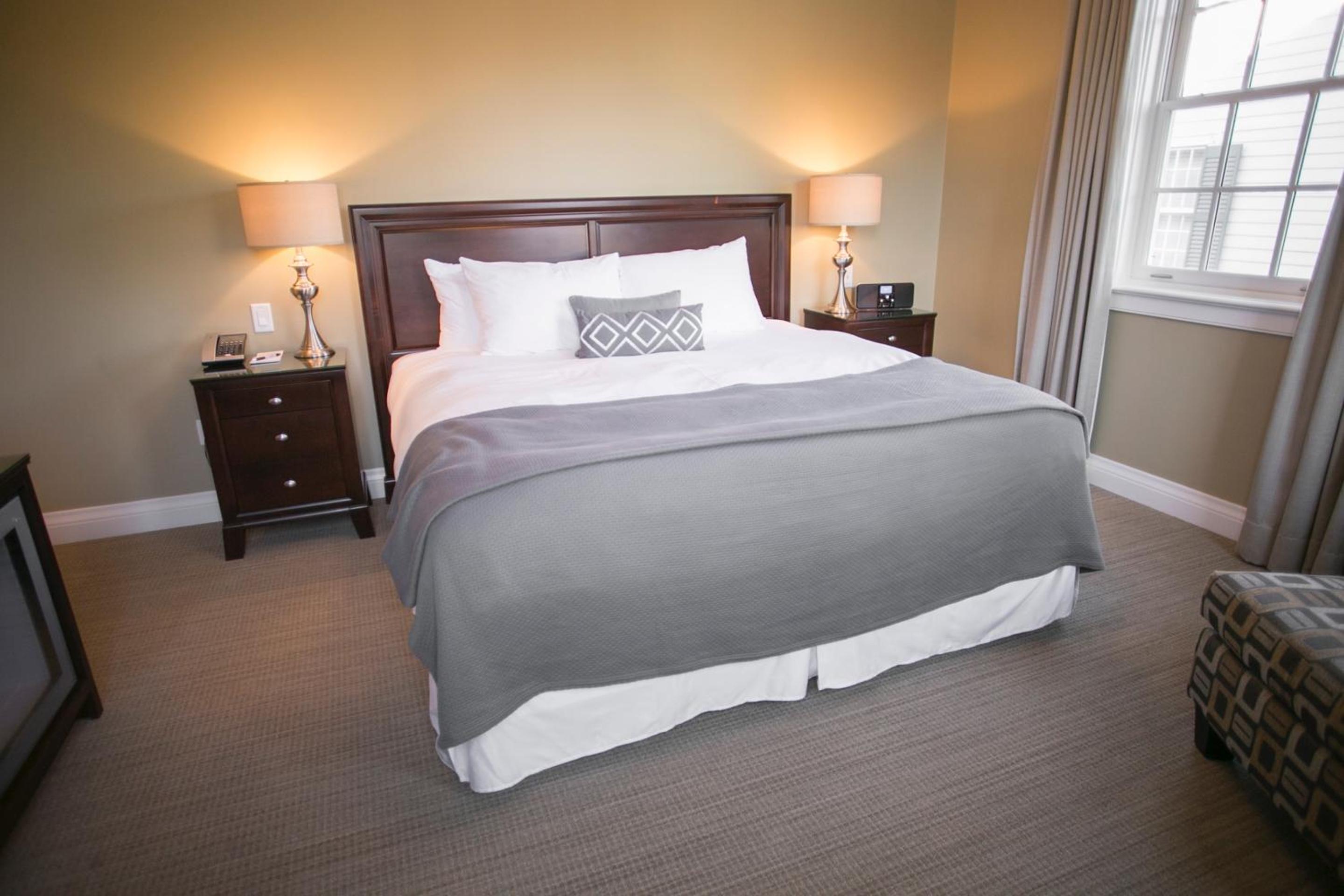 Deluxe Room (Adjacent to the Main Building)