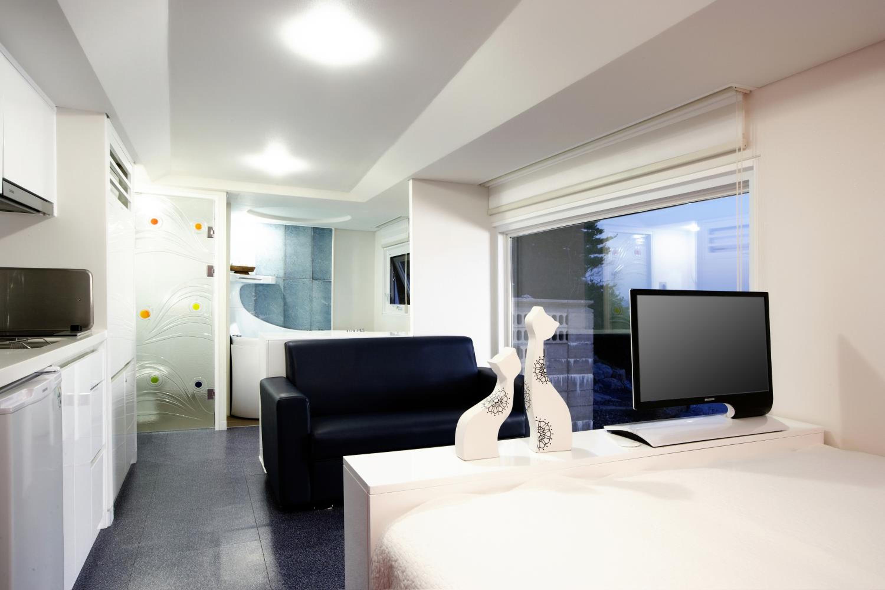 One-Bedroom House