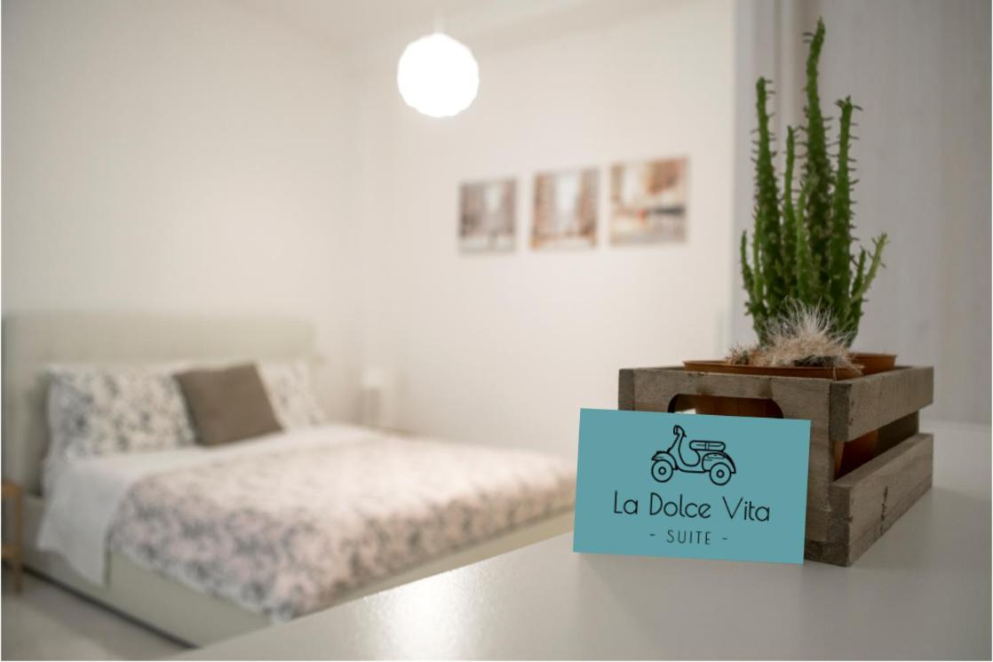 One-Bedroom House - Photo 4