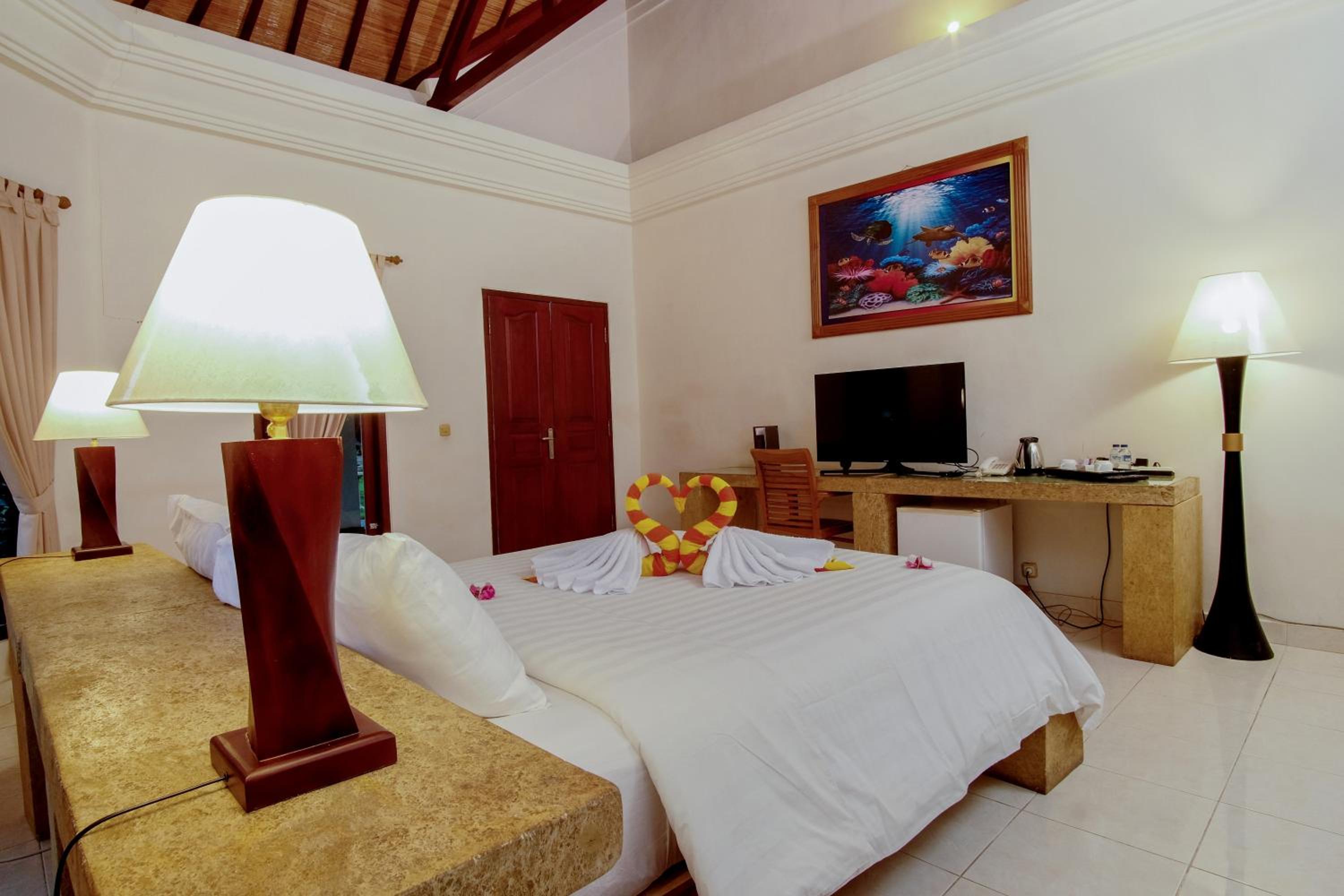 Deluxe Room with Garden View - Photo 6